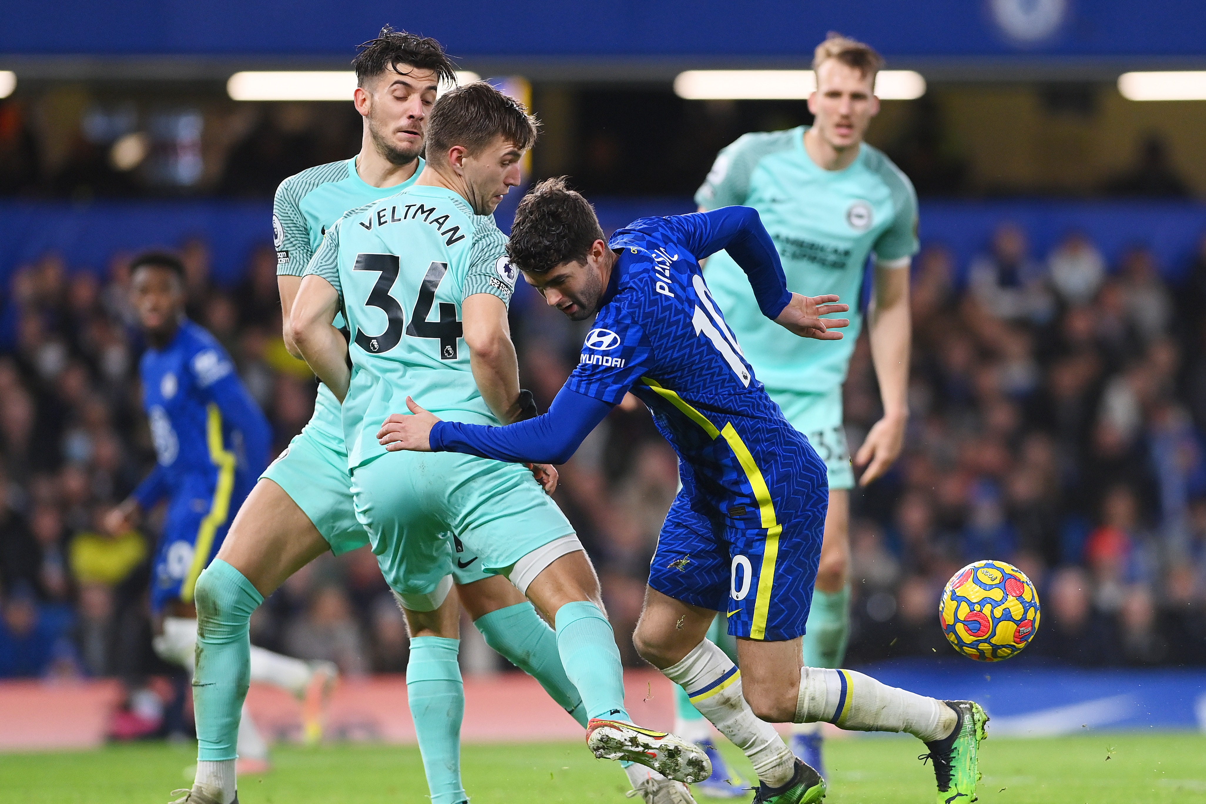 Chelsea boss Thomas Tuchel blasts ‘joke’ Mike Dean decision as Christian Pulisic denied penalty vs Brighton