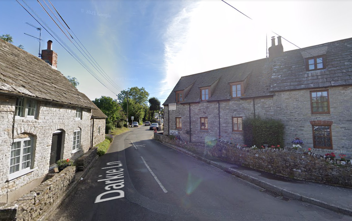 Dorset road ‘Darkie Lane’ to keep its name despite being ‘offensive’