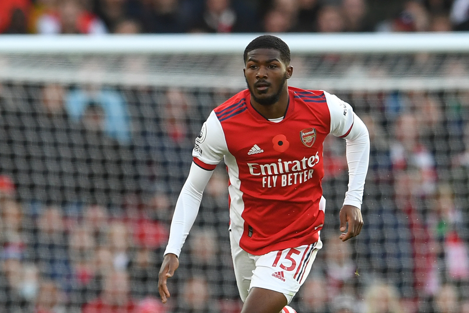 Arsenal midfielder Ainsley Maitland-Niles completes Roma loan move 