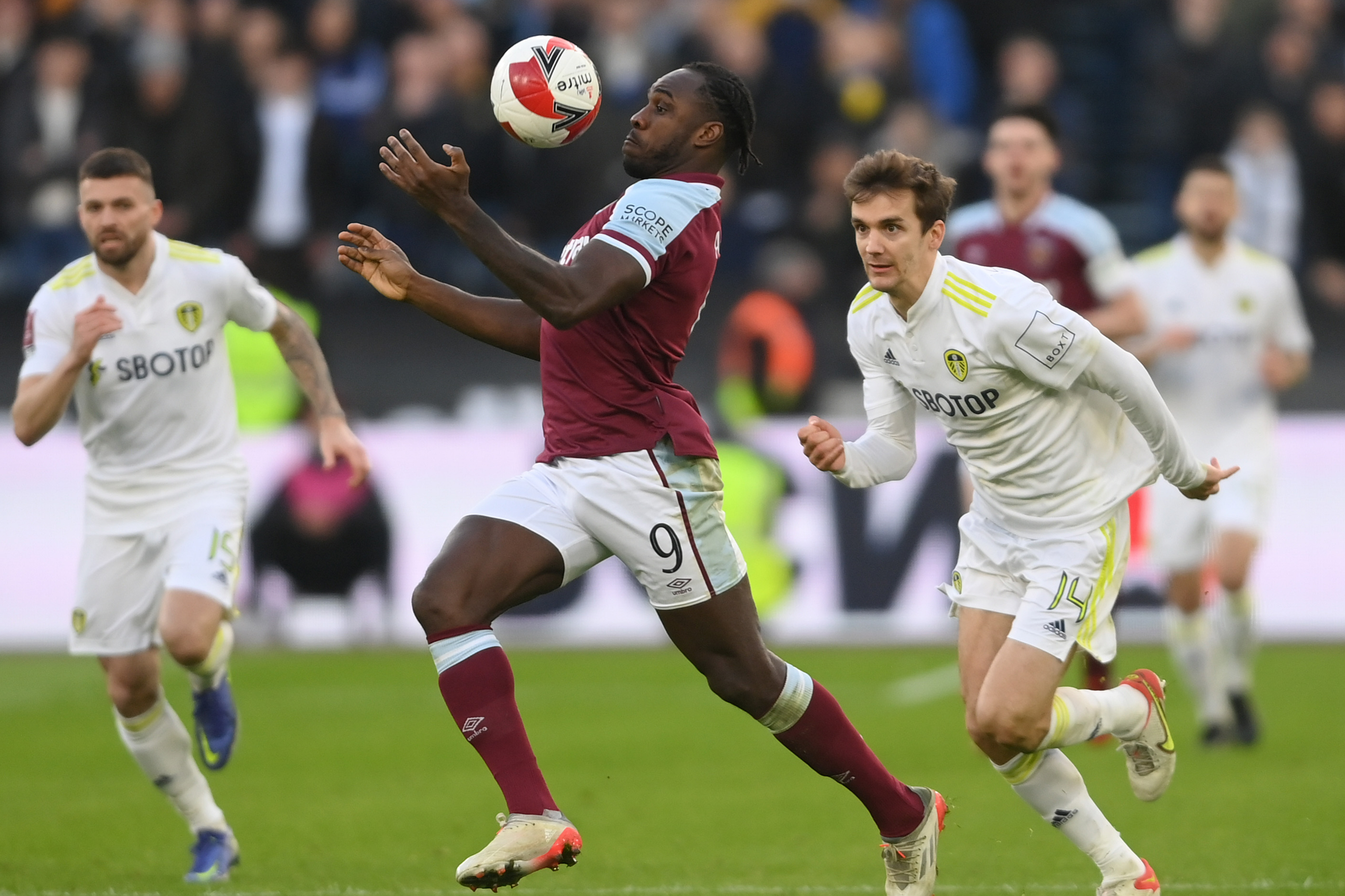 West Ham player ratings vs Leeds United: Michail Antonio back to his old self but Issa Diop wobbly