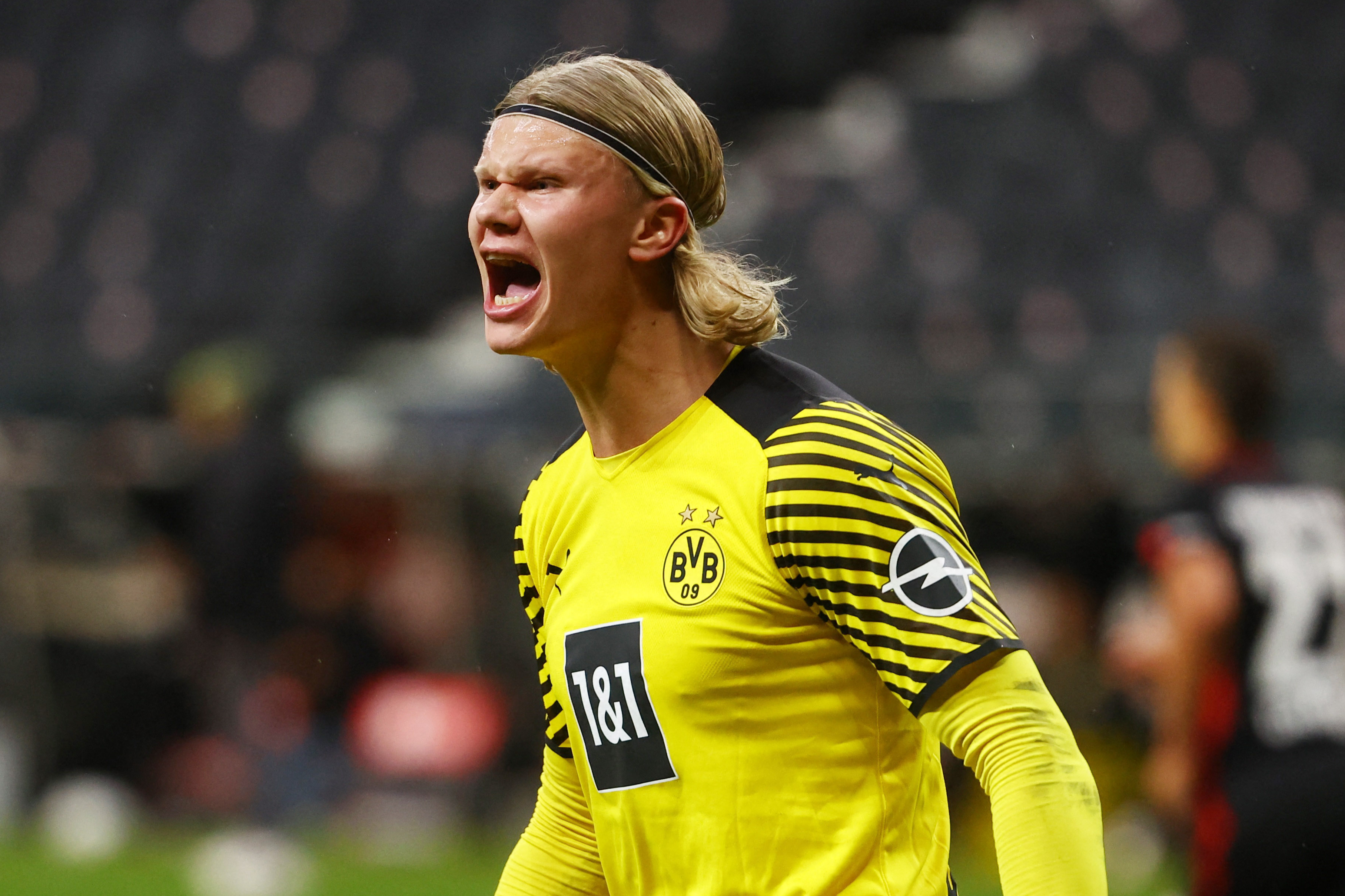 Transfer news LIVE! Haaland talks imminent; Vlahovic update; Cristiano Ronaldo, Man United, Arsenal latest