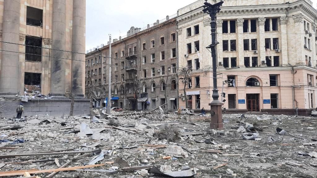 Russia-Ukraine crisis LIVE: Ukraine calls for more Russia sanctions after ‘barbaric’ Kharkiv attack