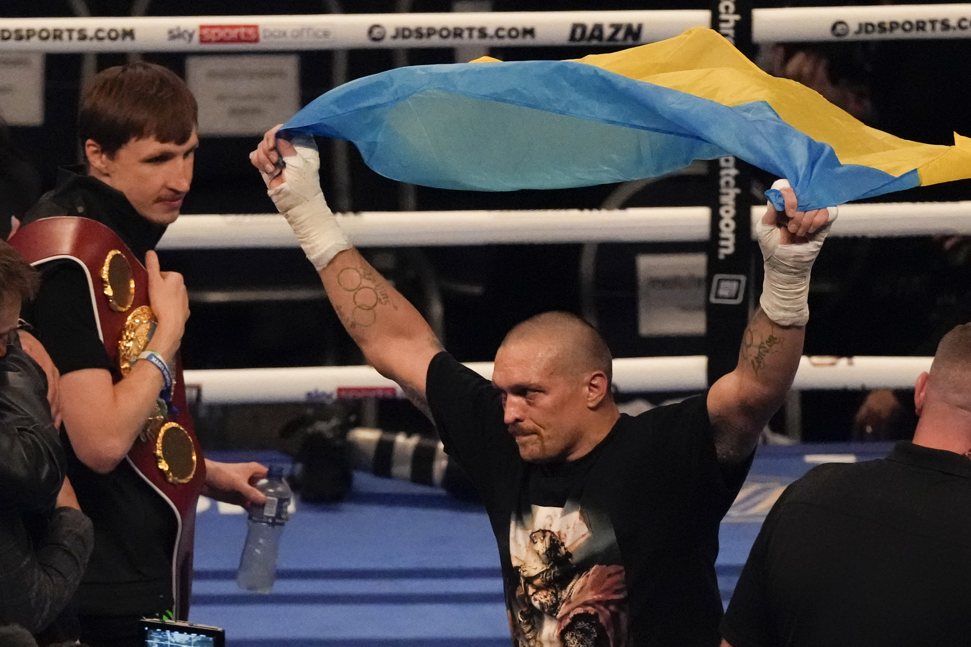 Oleksandr Usyk admits he may have ‘no choice’ but to kill after joining Ukraine territorial defence battalion 