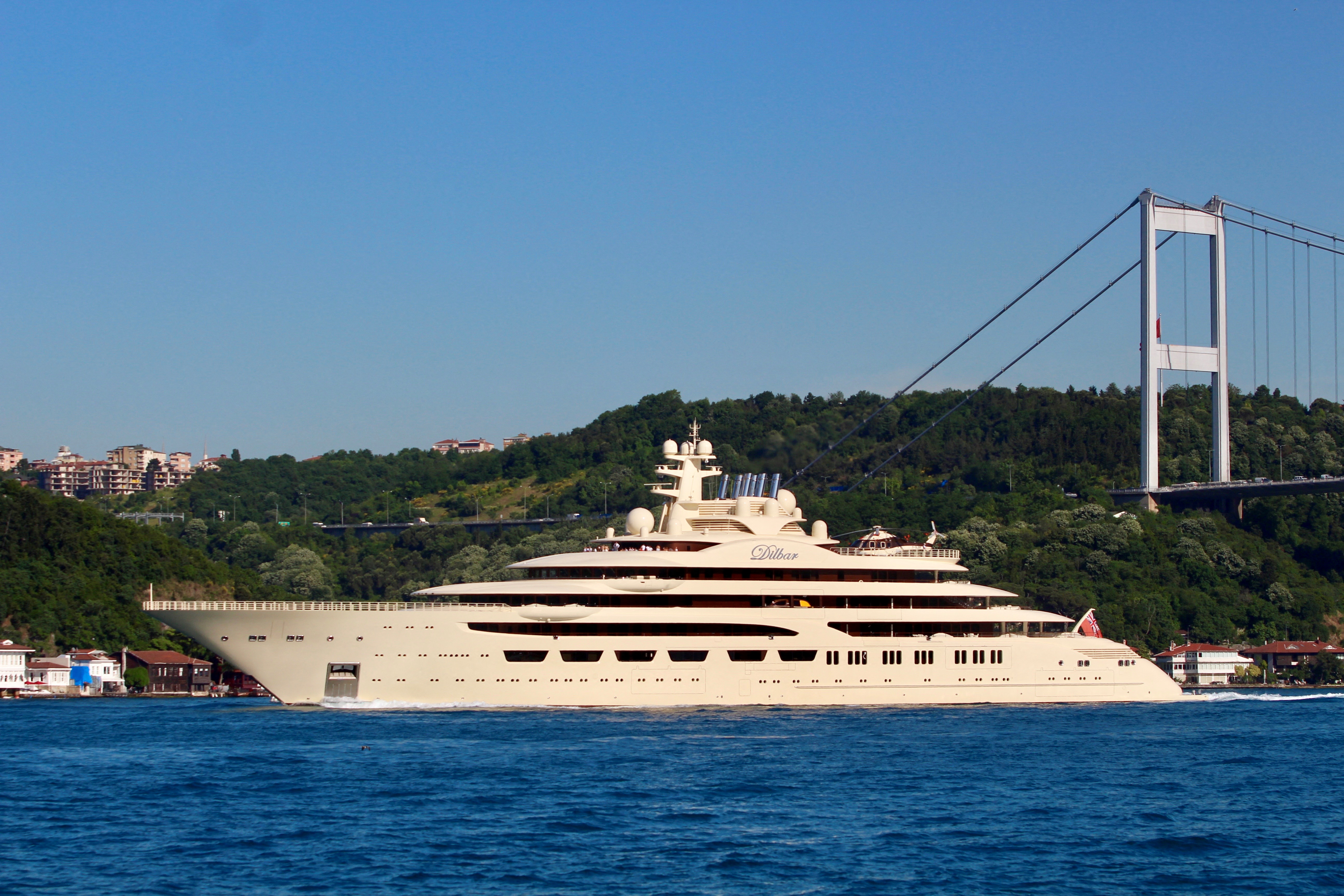 Alisher Usmanov: Oligarch’s yacht seized as UK faces questions over Russian sanctions list