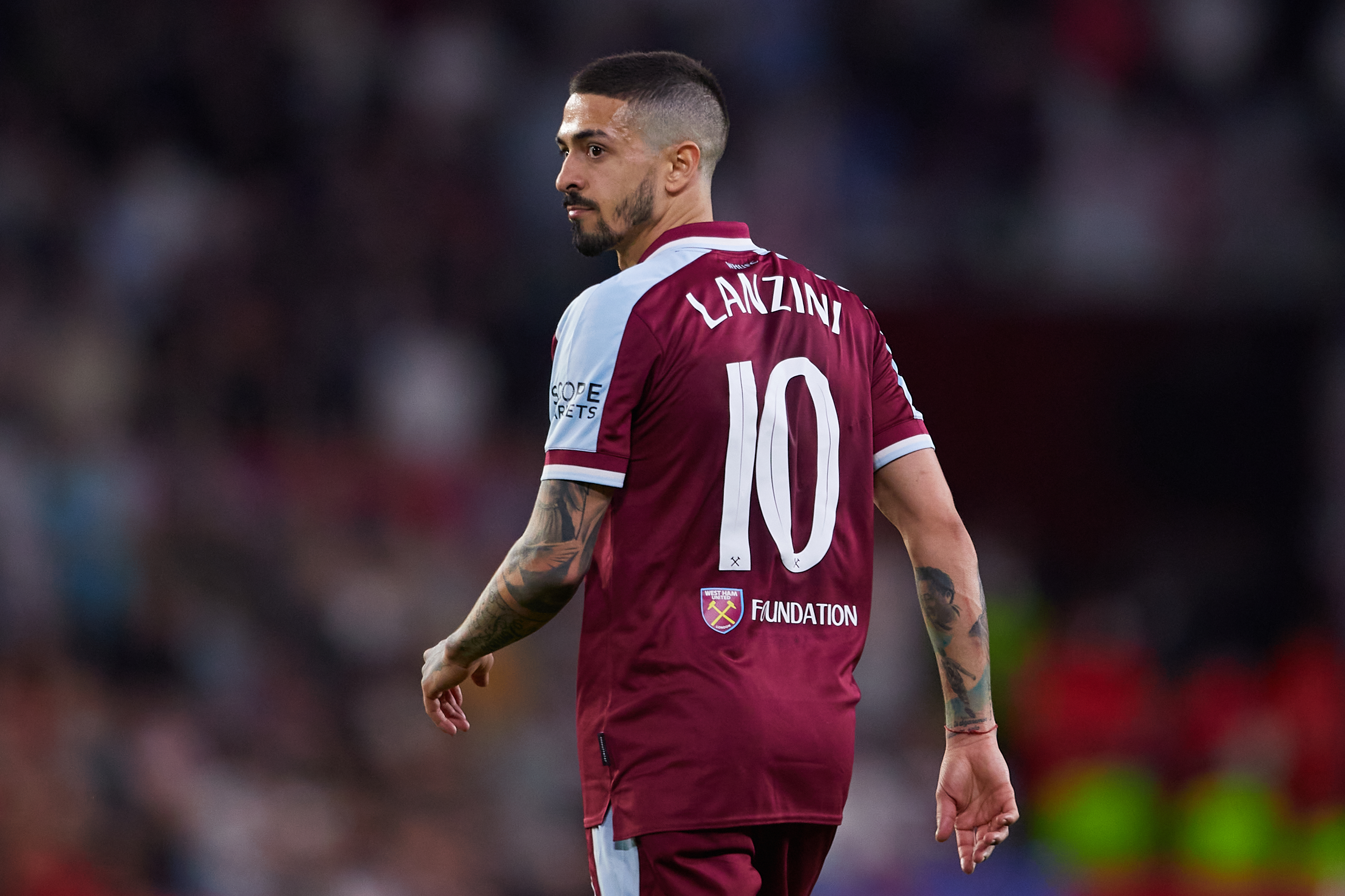 Manuel Lanzini ‘a bit sore but okay’ after serious car crash, confirms David Moyes