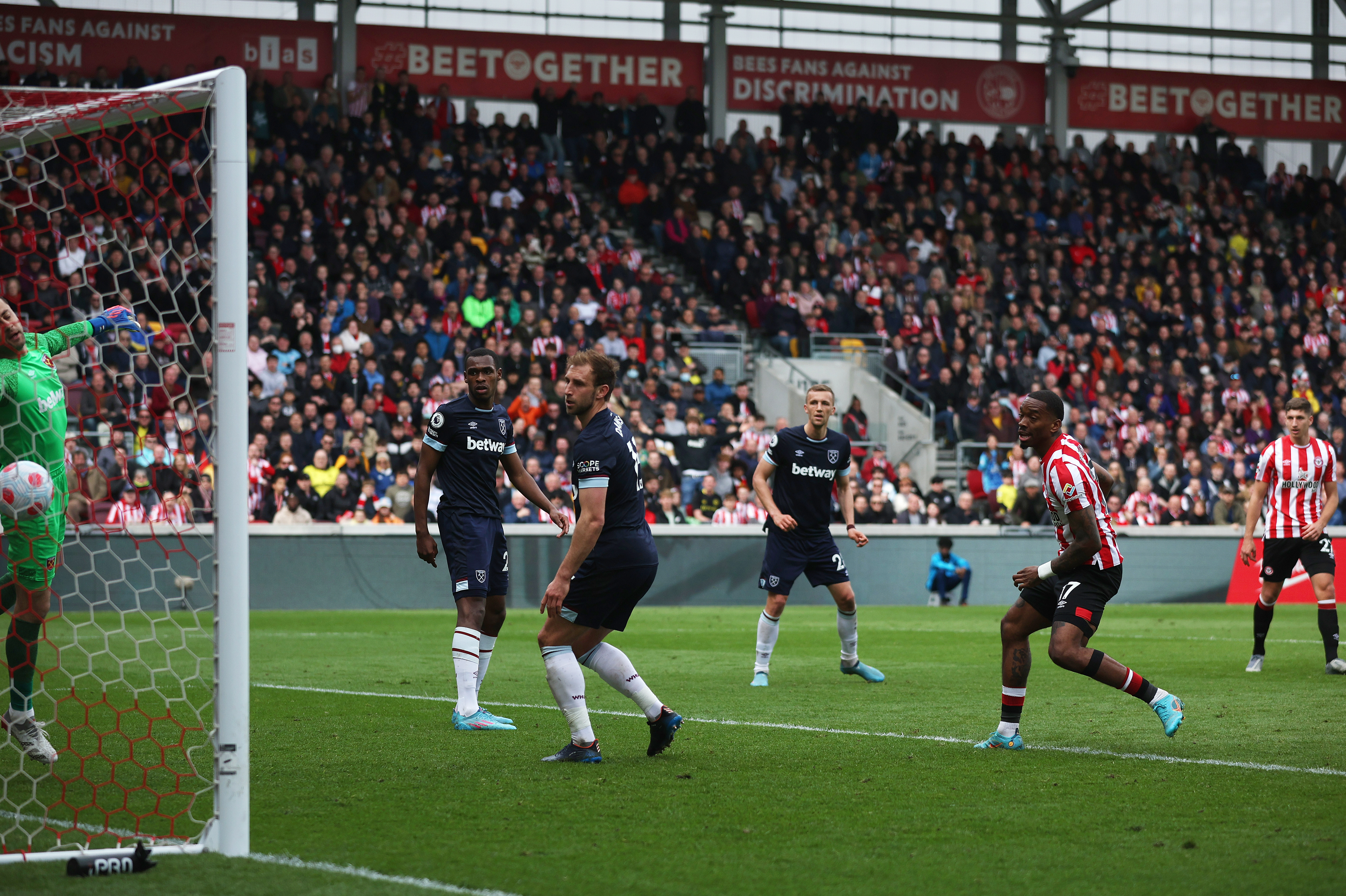 West Ham risk losing double battle within days as Brentford look set to stay up in style