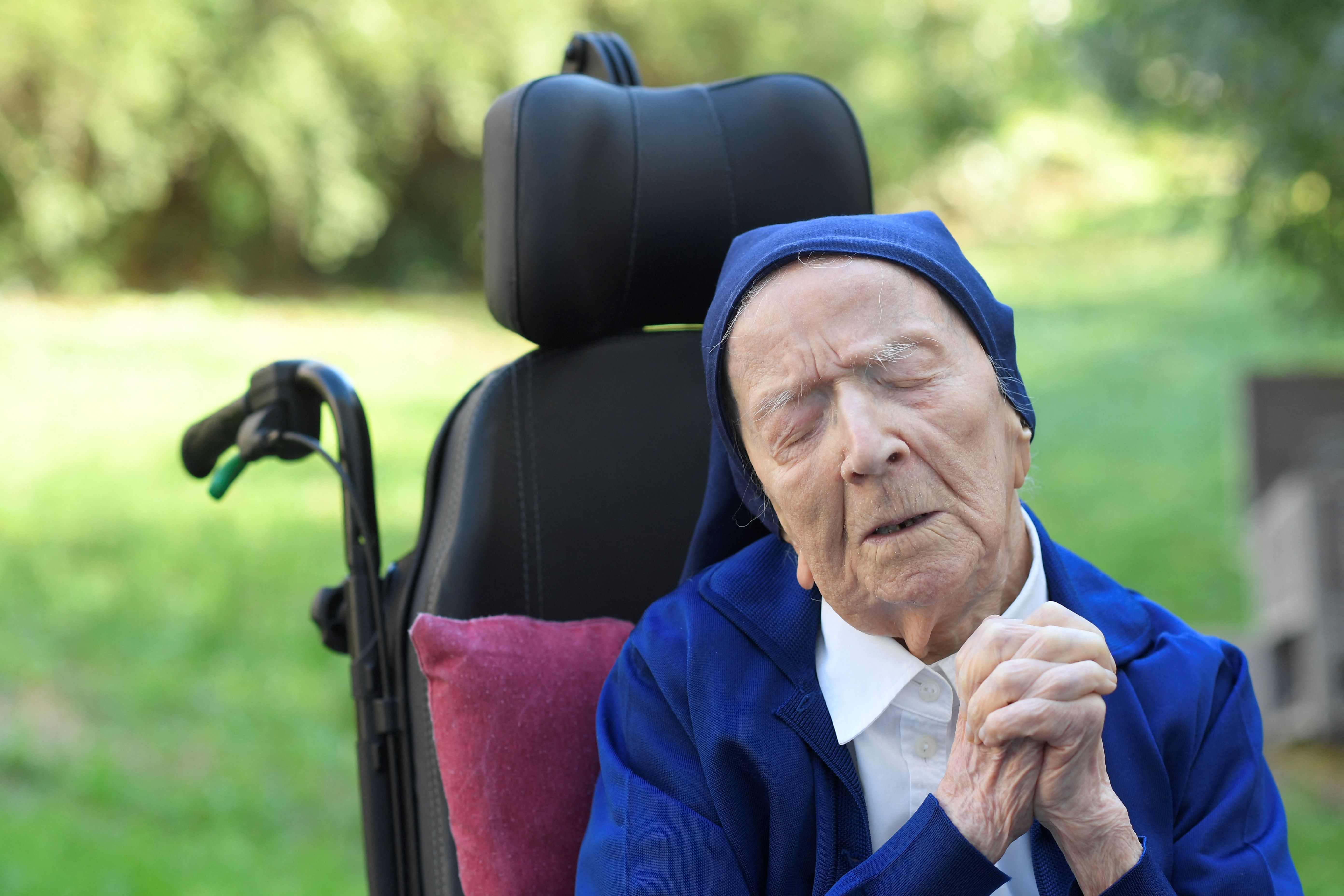FILES-FRANCE-DEMOGRAPHY-SENIOR