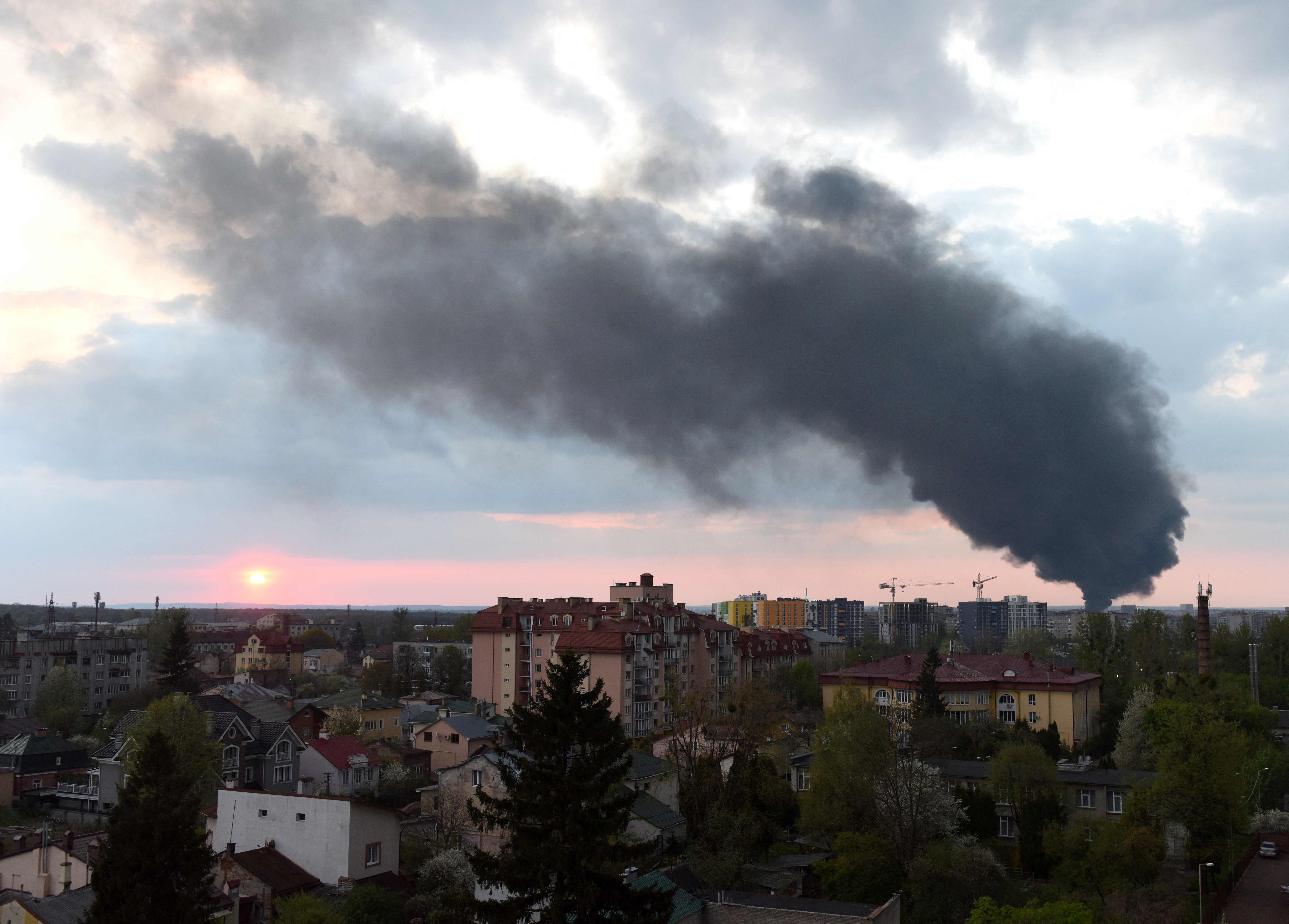 TOPSHOT-UKRAINE-RUSSIA-CONFLICT