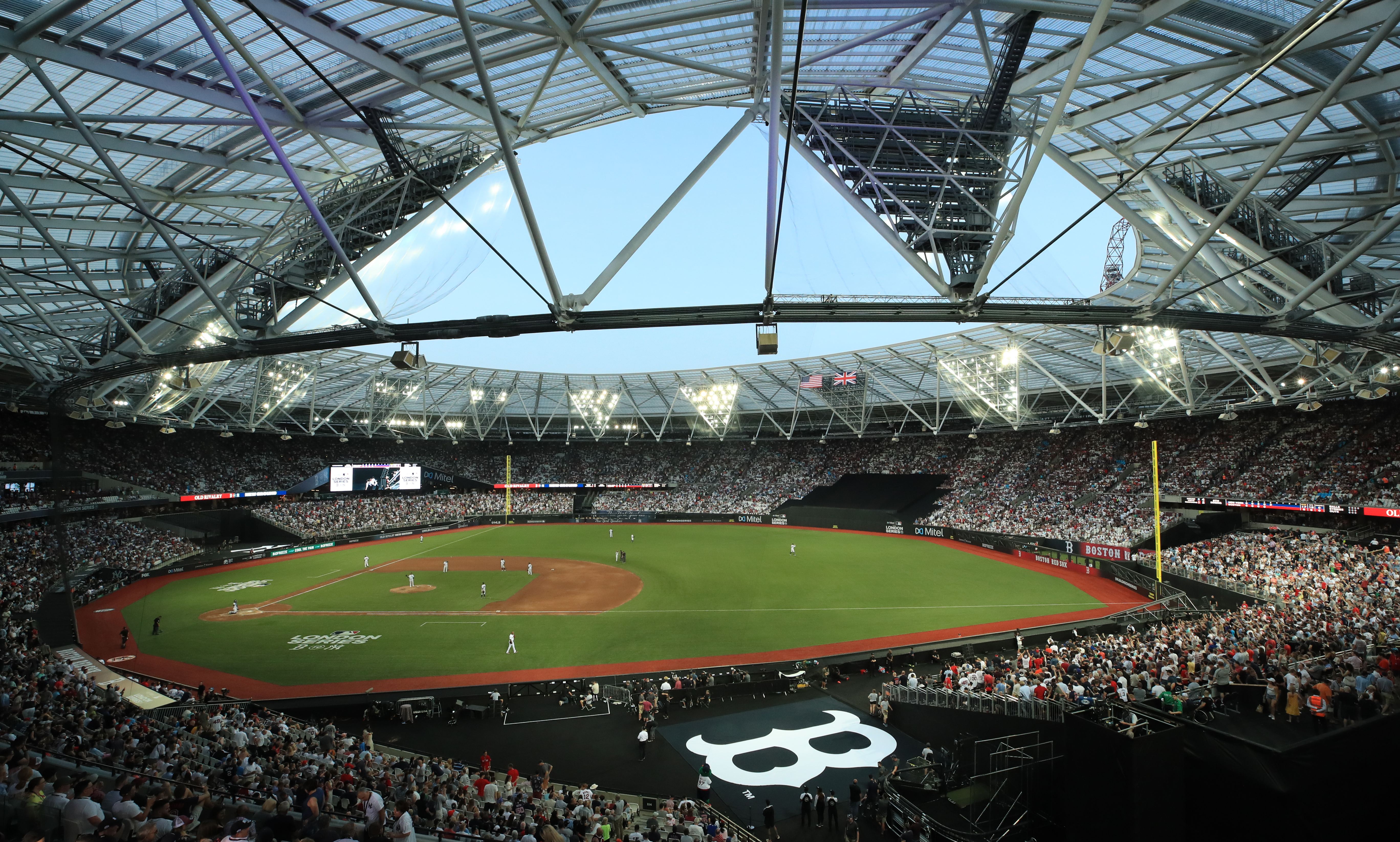 American baseball matches to return to London next year