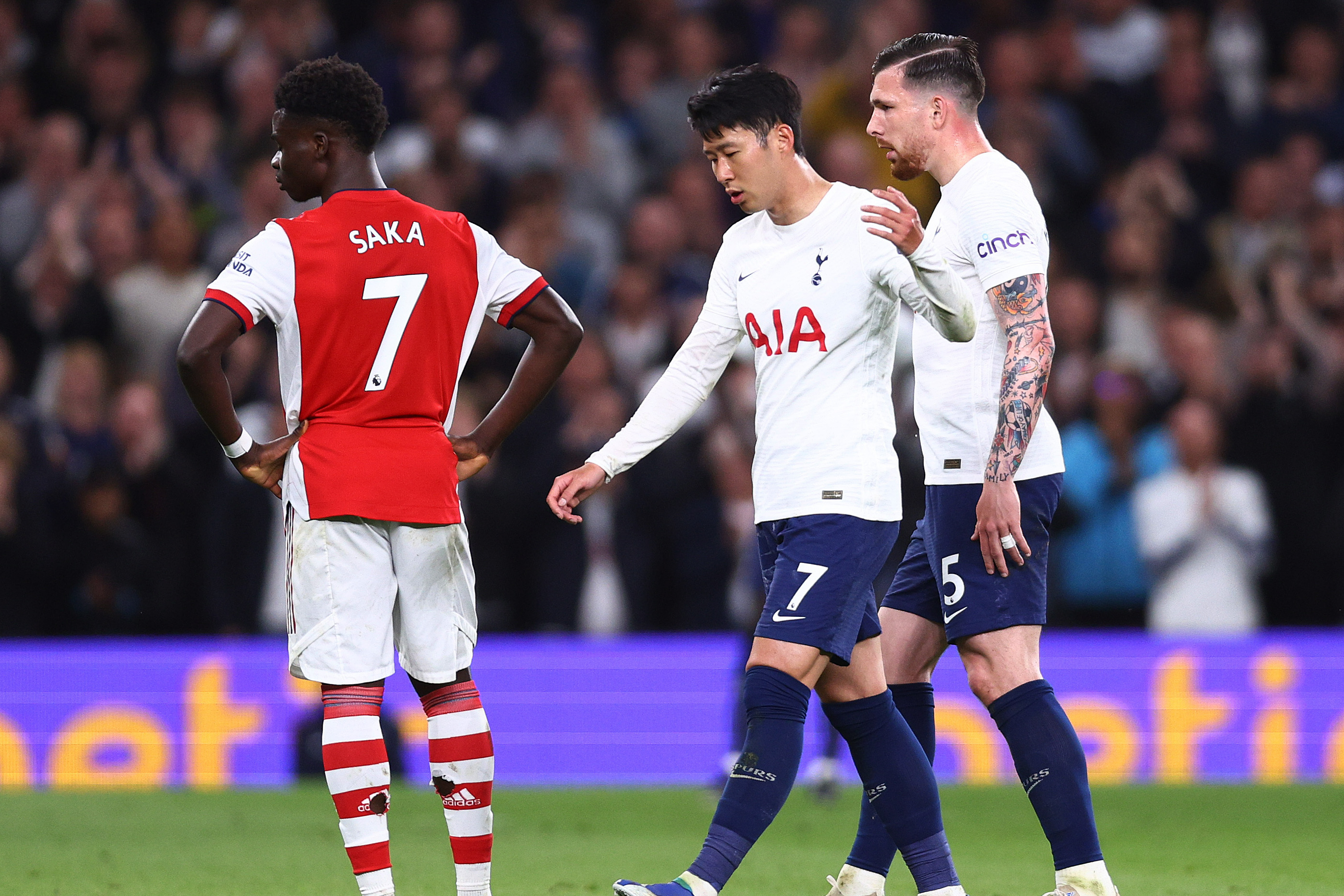 Momentum swings back in Tottenham’s favour as Arsenal’s recent heroes falter at worst possible time