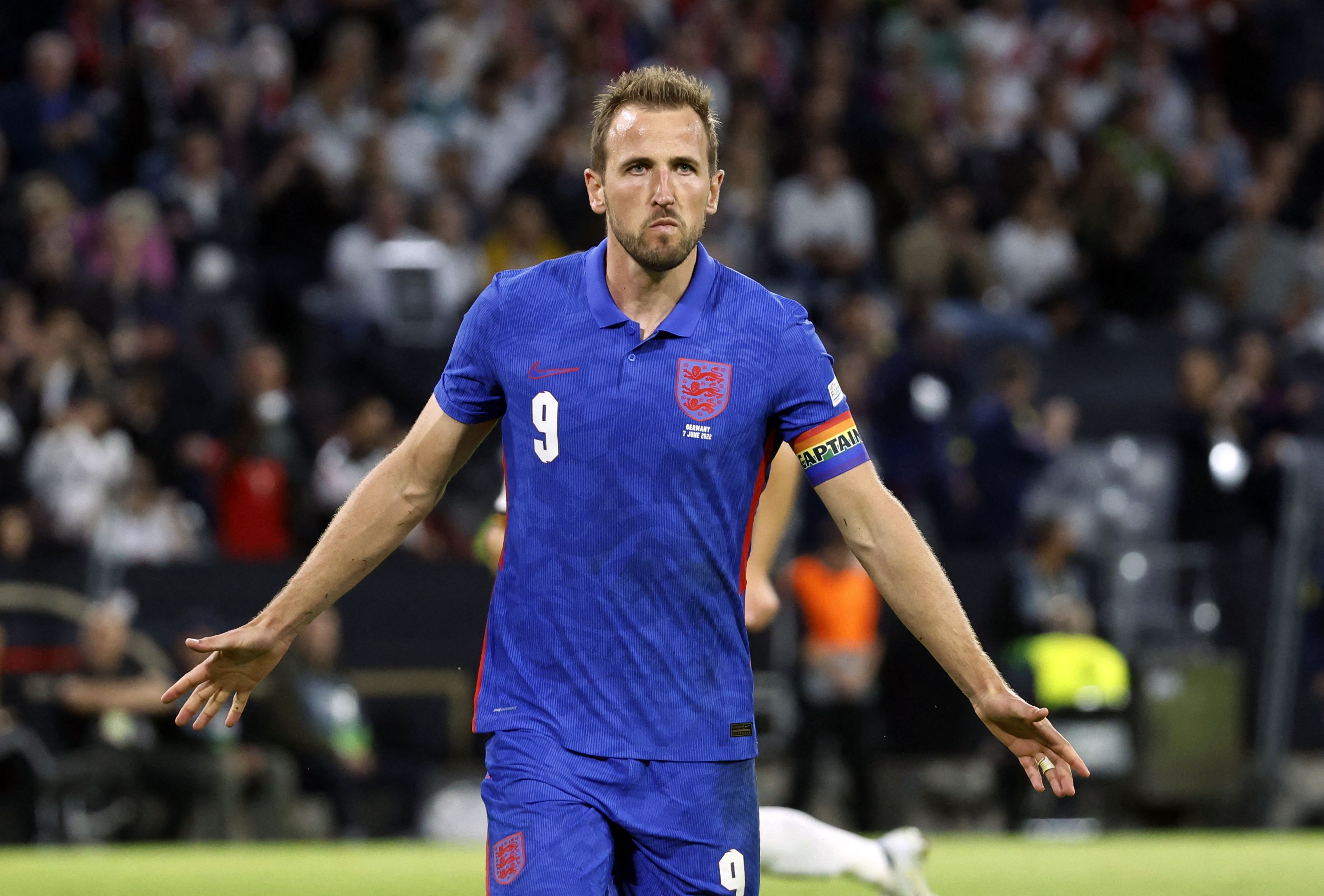 Germany 1-1 England: Harry Kane nets 50th Three Lions goal as late penalty earns Nations League draw