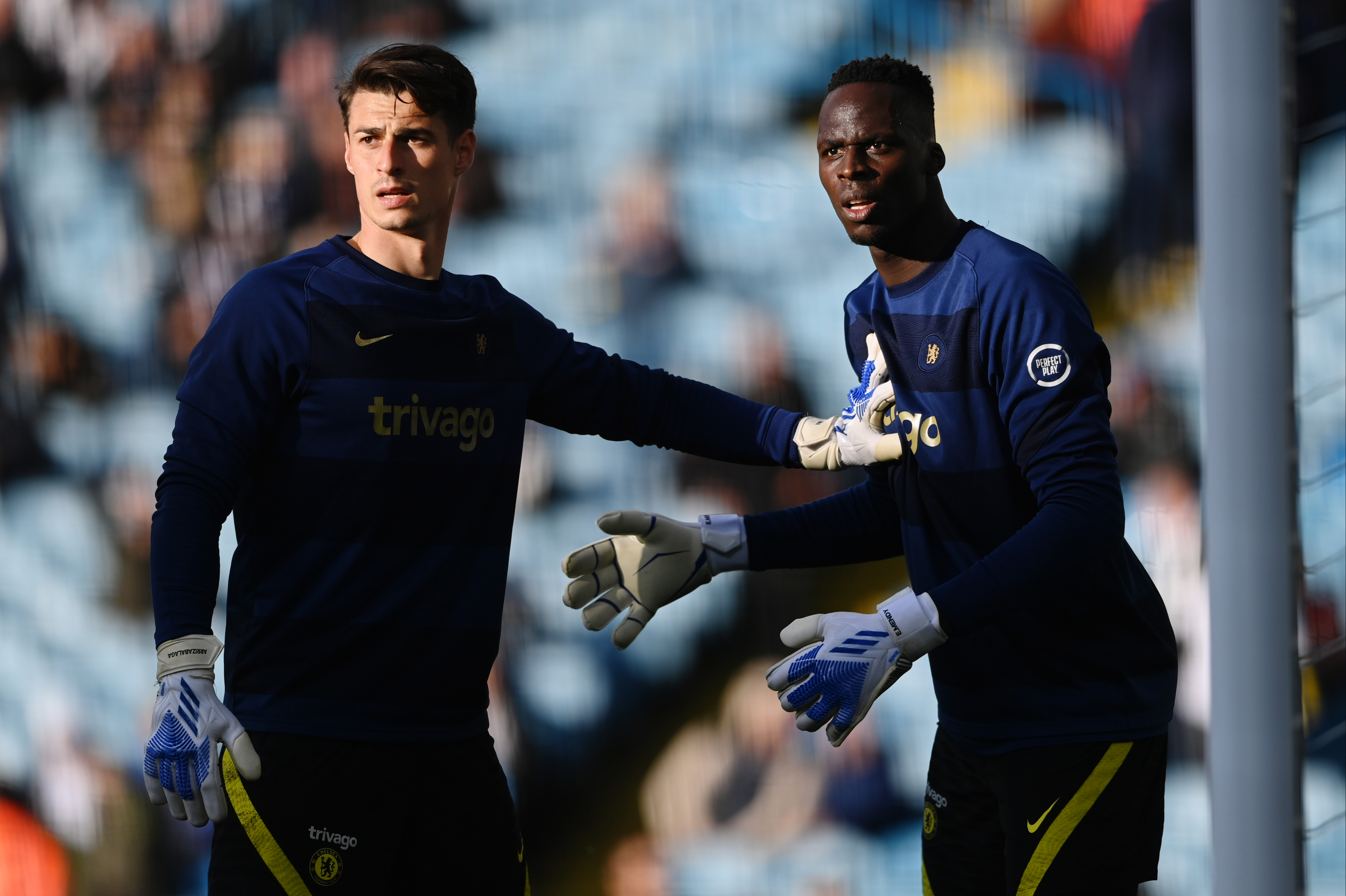Napoli weigh up Kepa Arrizabalaga bid as Chelsea work on Gabriel Slonina deal