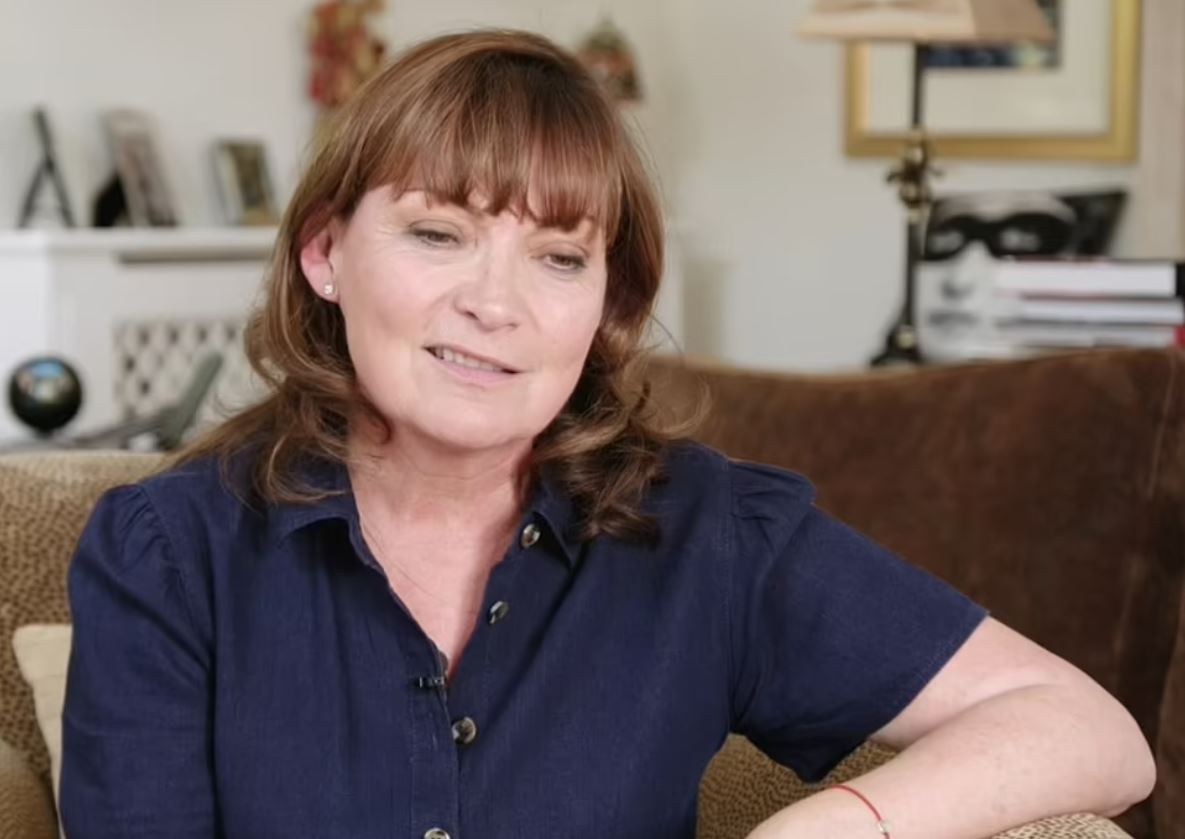 Lorraine Kelly reveals mother Anne, 81, has been admitted to hospital