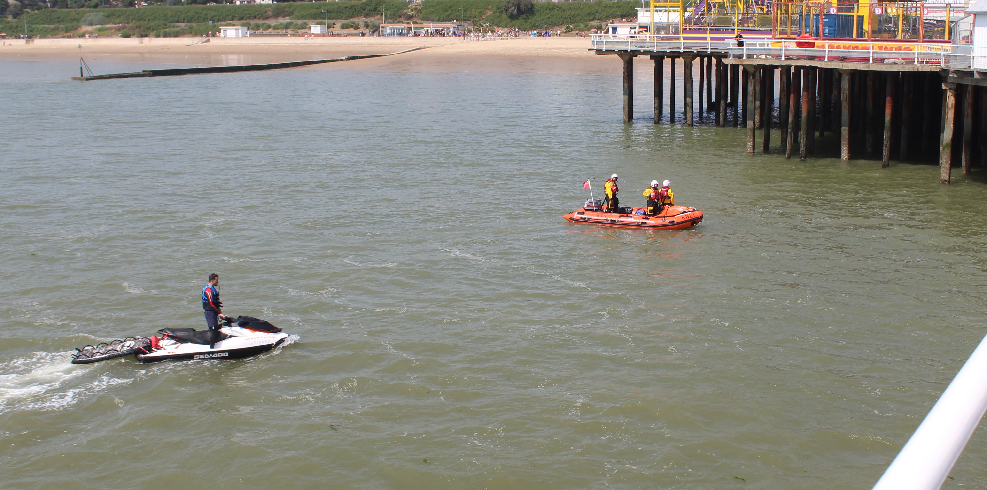 Emergency services search the water near Clacton Pier
