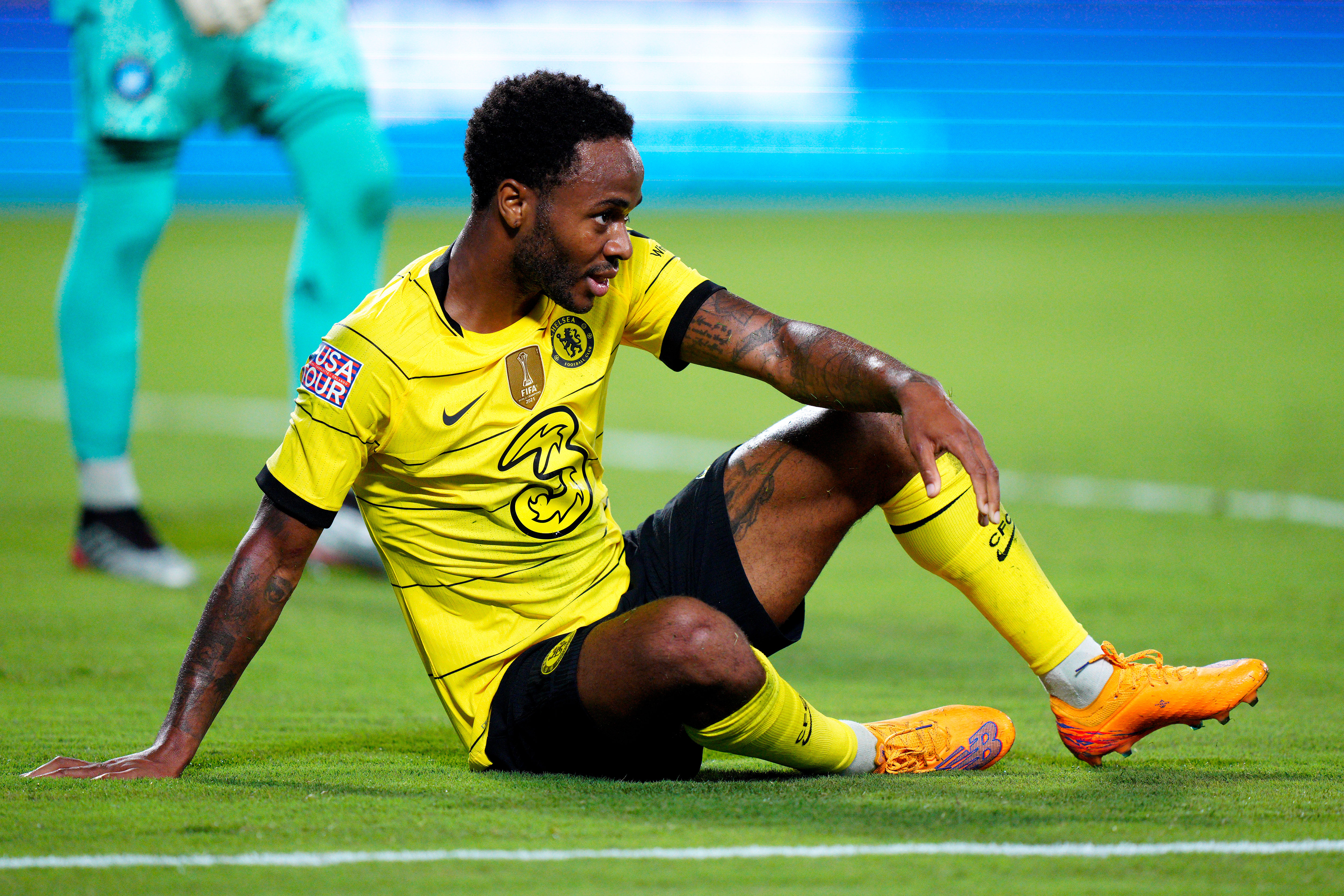 Disjointed Chelsea display highlights size of task for Raheem Sterling and Thomas Tuchel