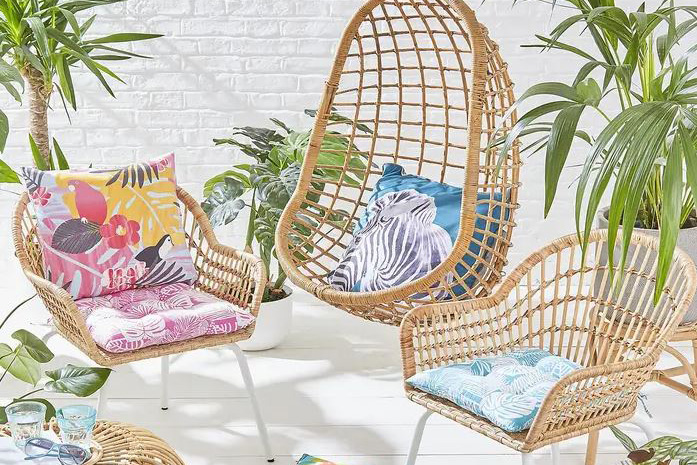 Best outdoor cushions to freshen up your garden furniture