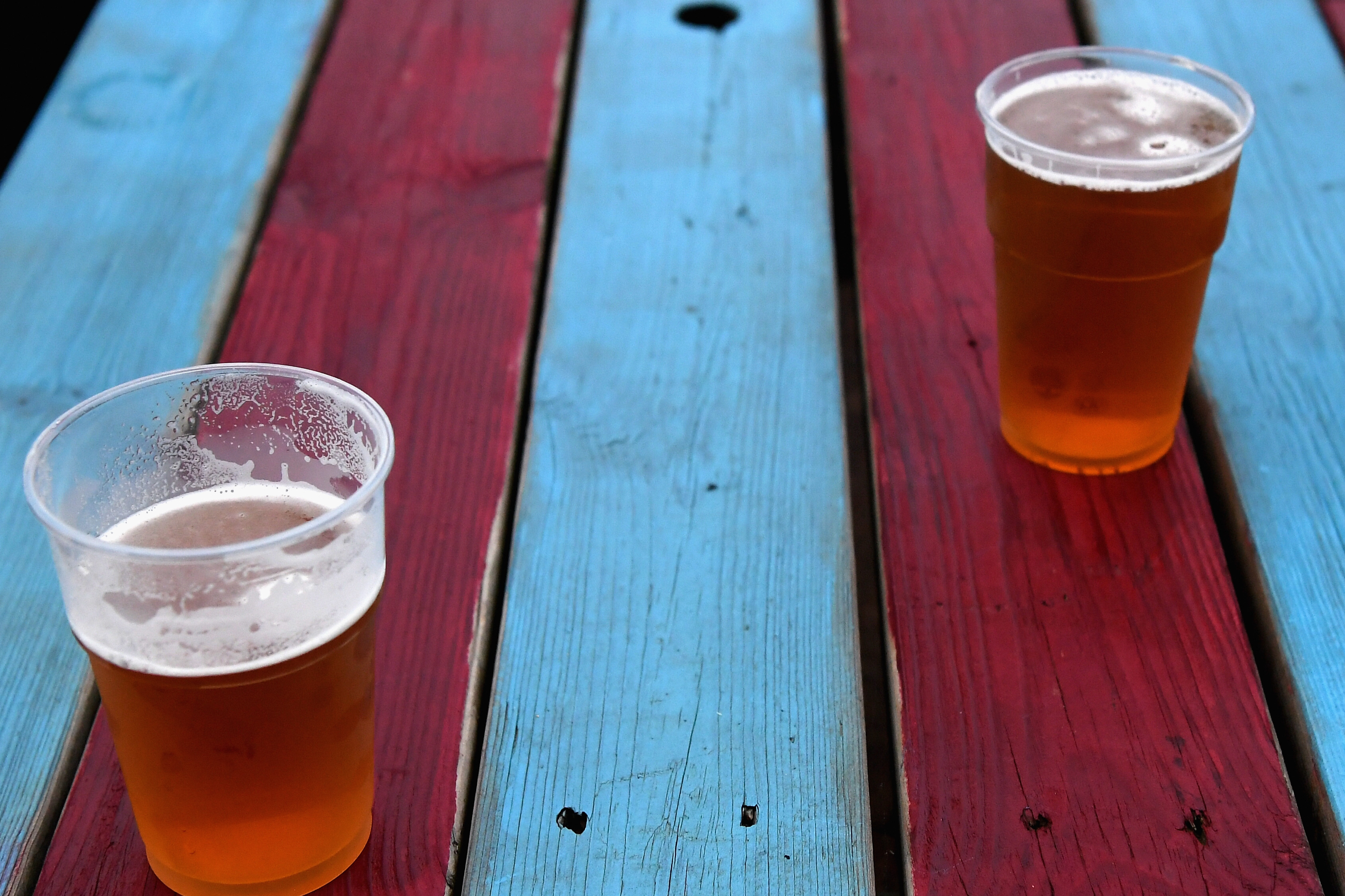 West Ham in talks to reduce beer prices after fan outrage over £7.60 pints at London Stadium