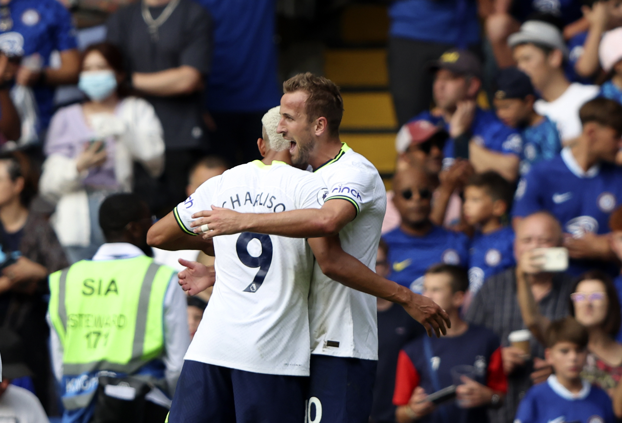 Chelsea 2-2 Tottenham: Harry Kane heads home late equaliser in ill-tempered London derby