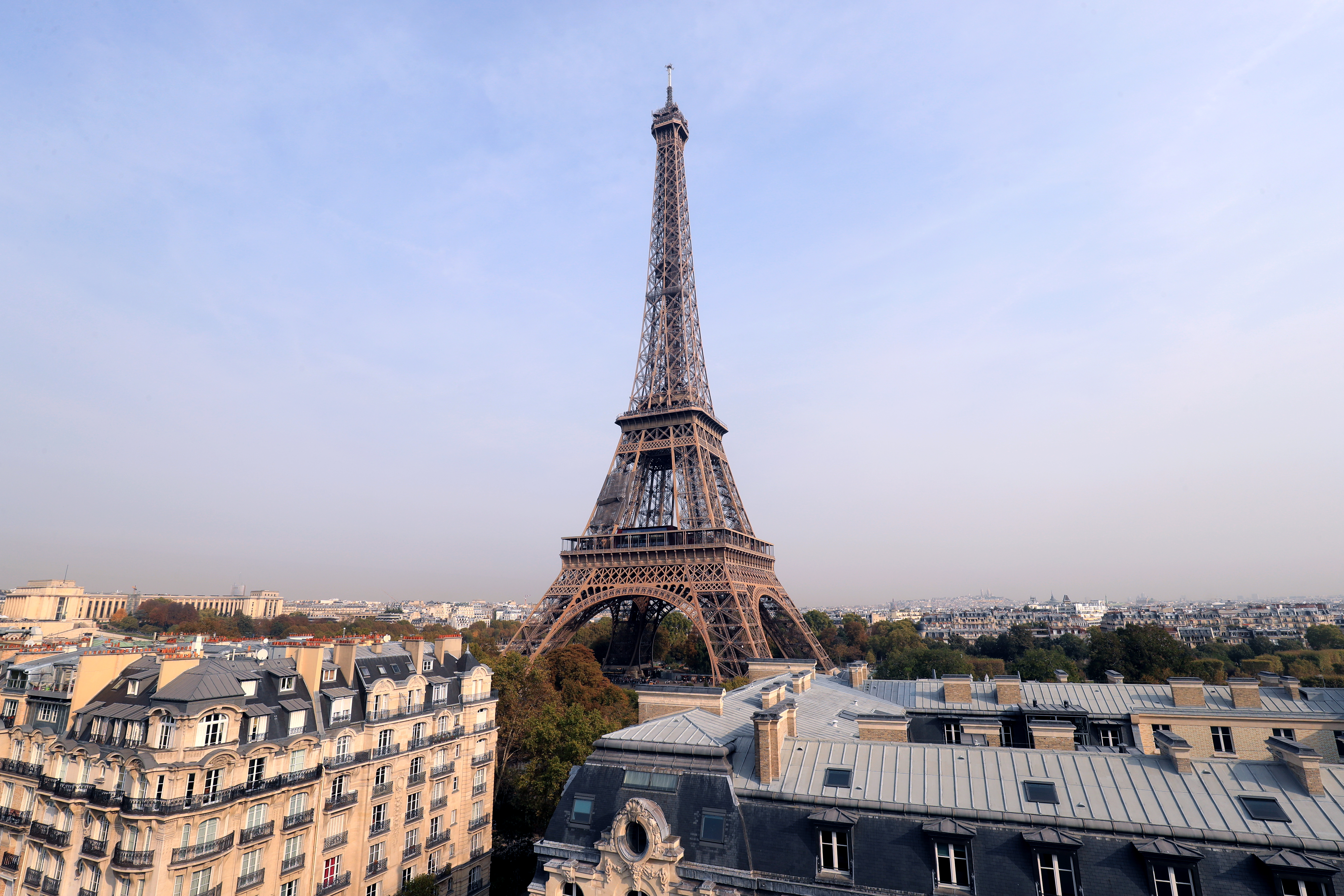 Police to crack down on crime near Eiffel Tower before Olympic games 