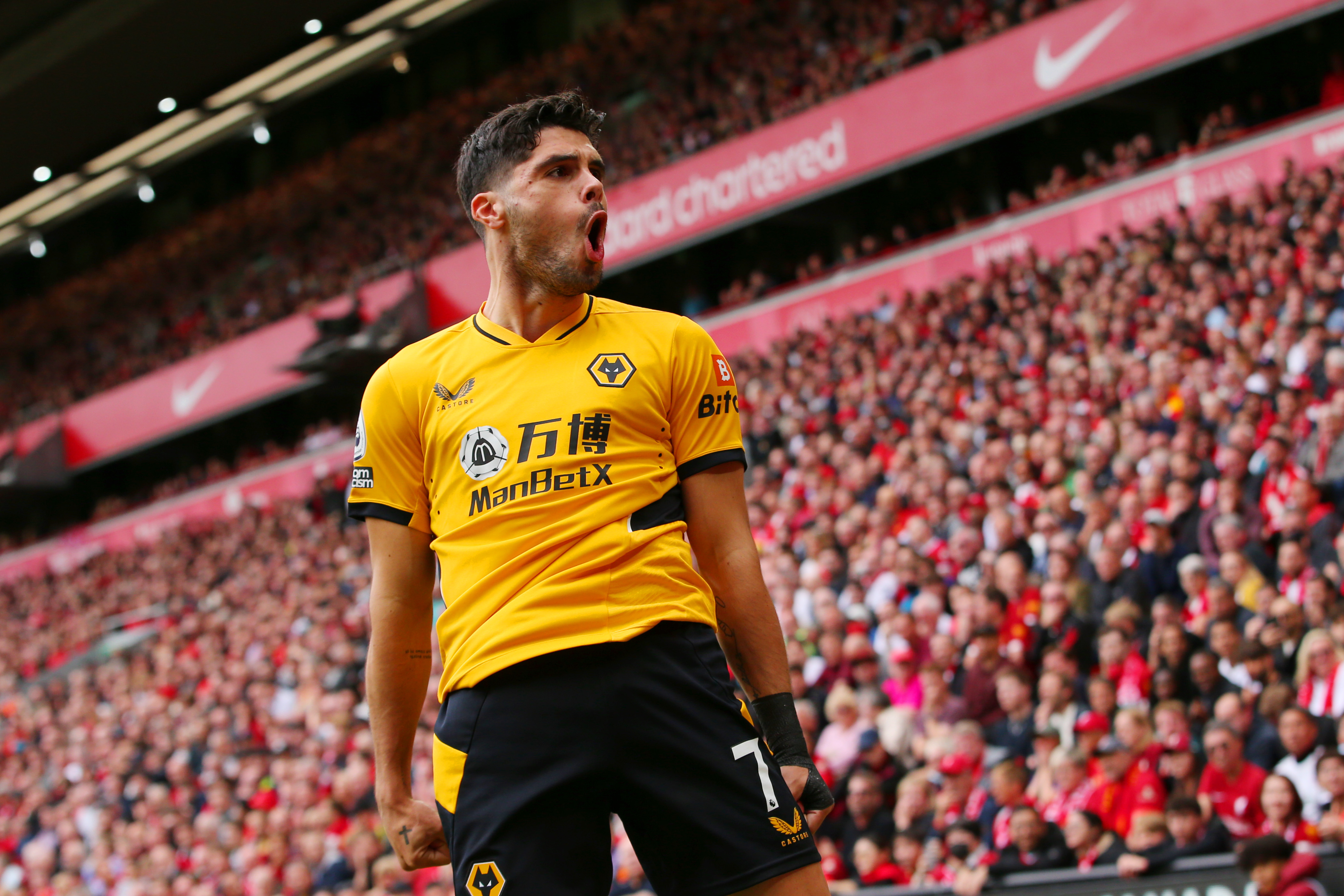 Transfer news LIVE! Pedro Neto to Arsenal latest; Pulisic to Man United; Chelsea in fresh De Jong hope