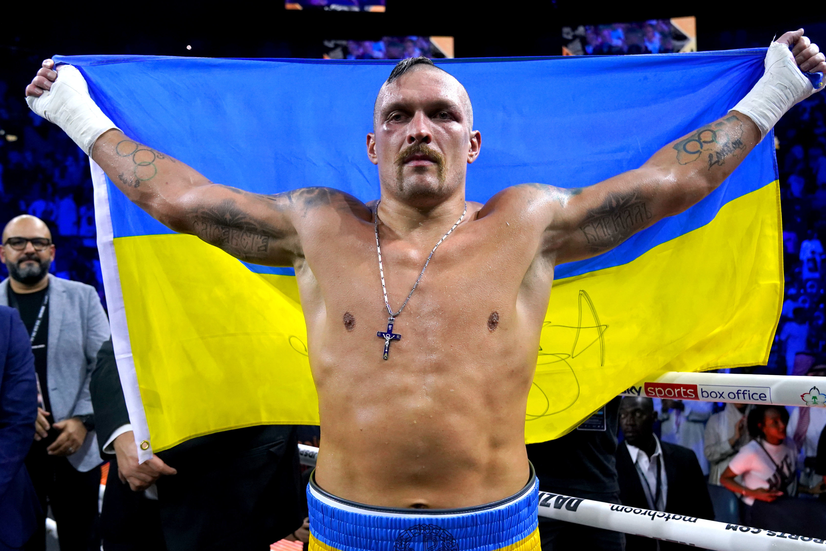 Joshua vs Usyk 2 LIVE! Boxing result, fight stream, latest news, updates and reaction as Usyk retains titles