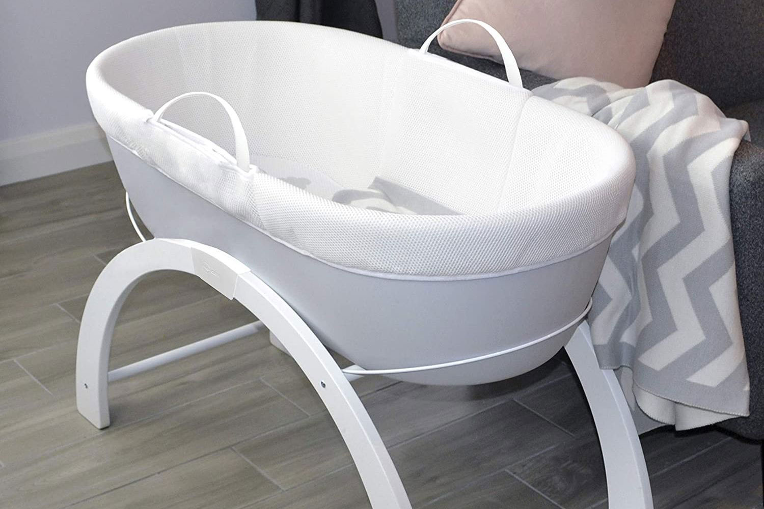 Best moses baskets for babies to keep them close and comfy