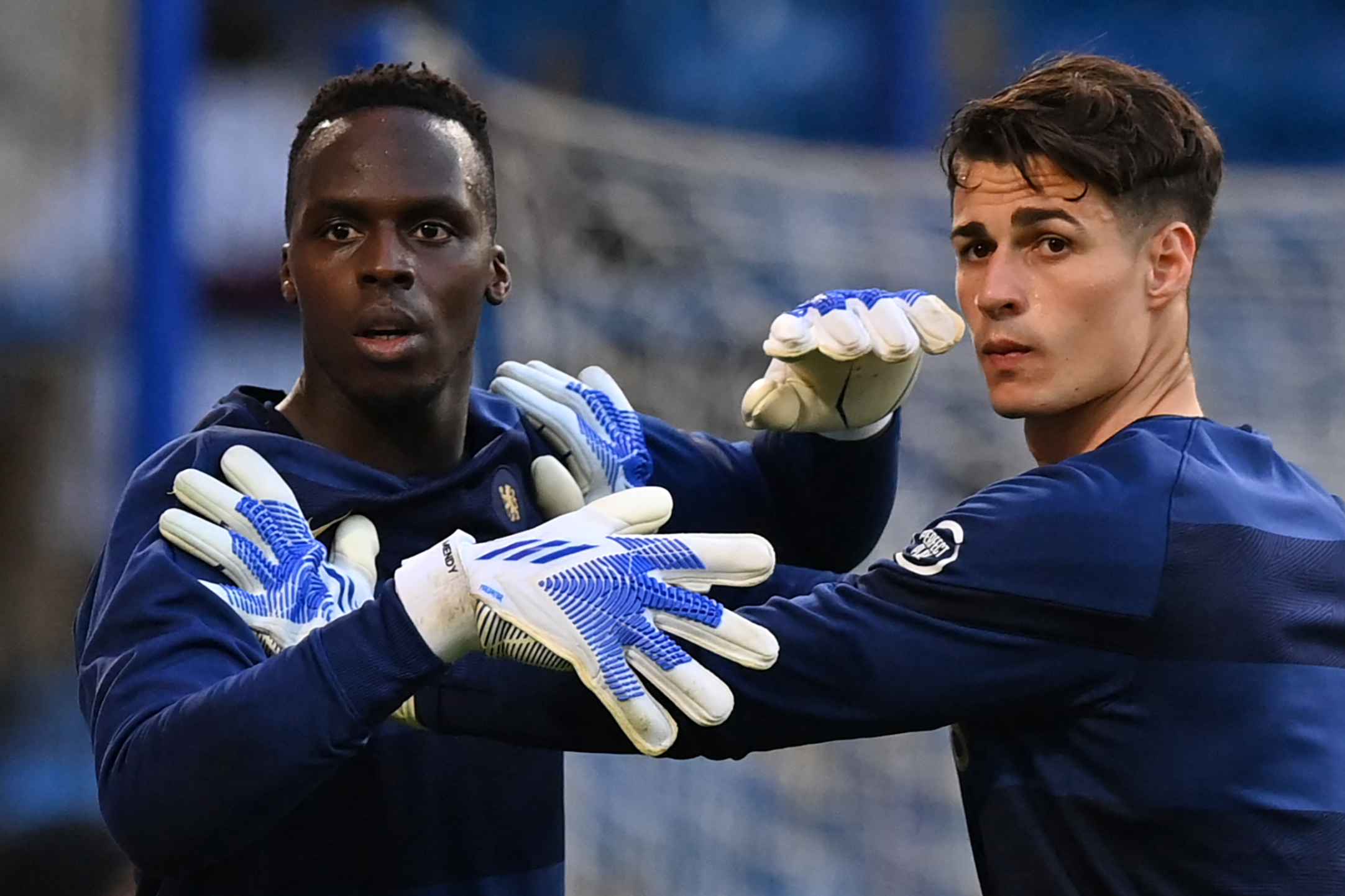 Frank Lampard ponders goalkeeper switch as Chelsea begin search for new long-term No1