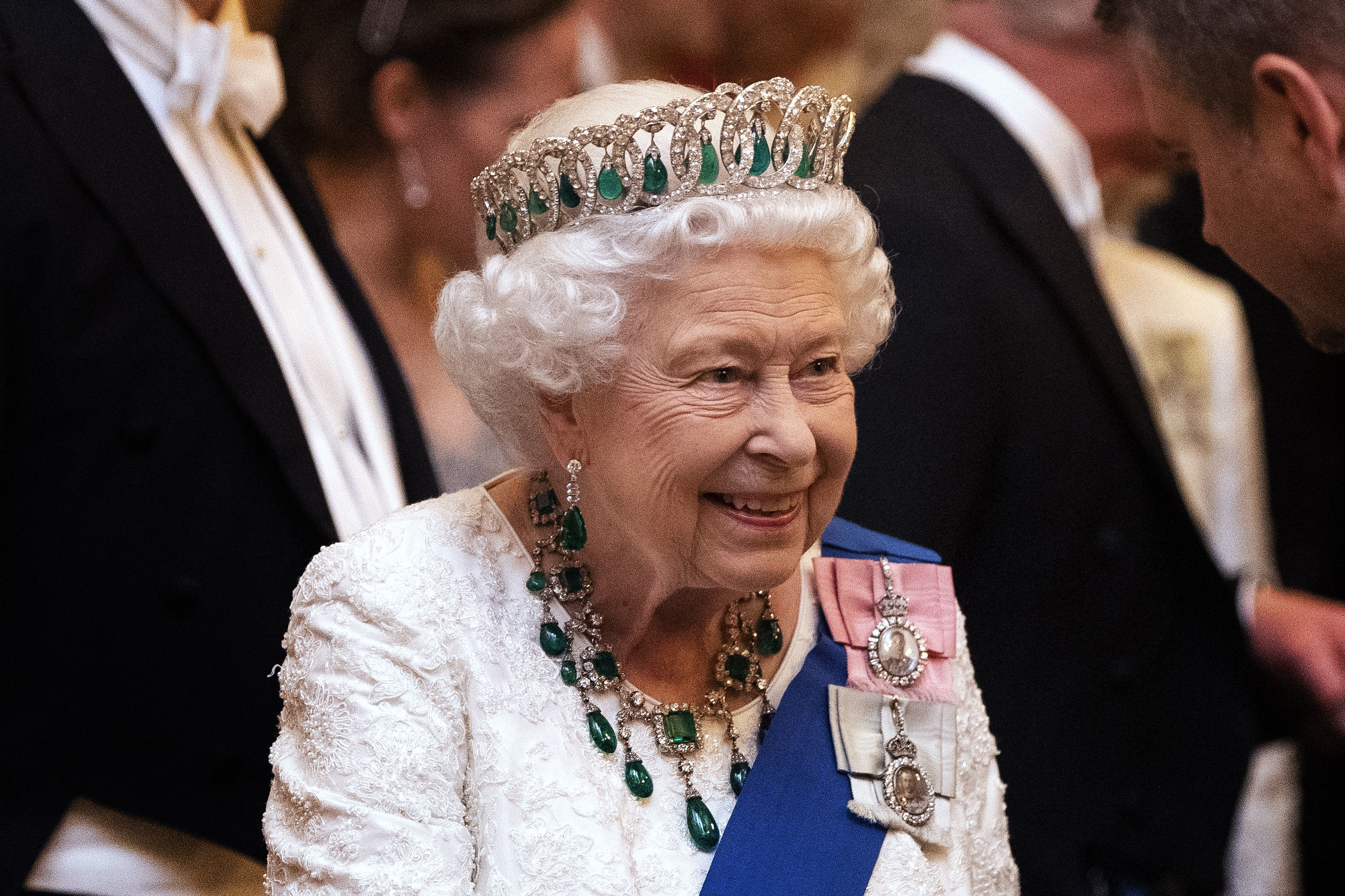 Defendant faced Contempt charge for insulting the Queen in court
