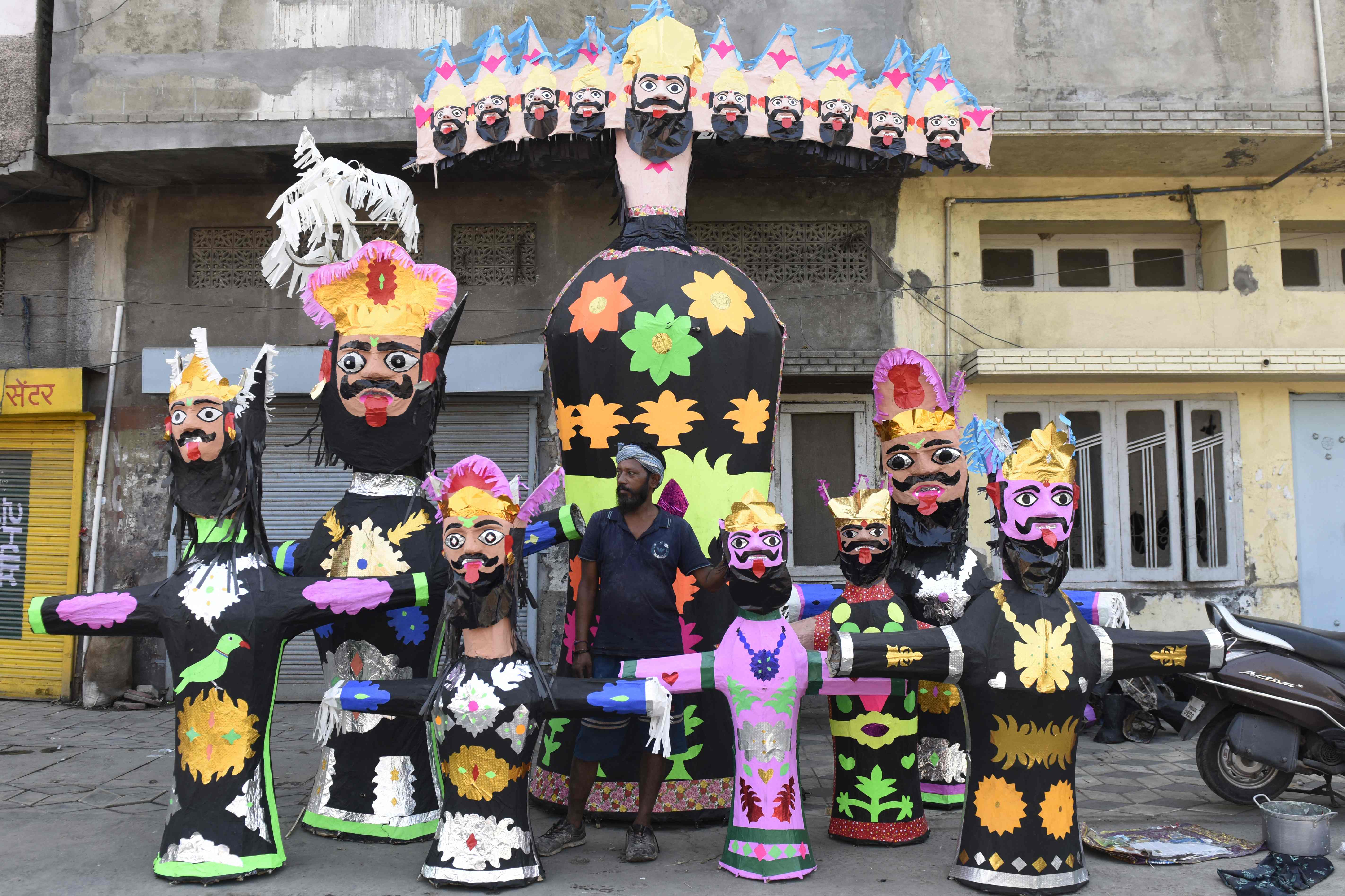 INDIA-RELIGION-HINDU-FESTIVAL