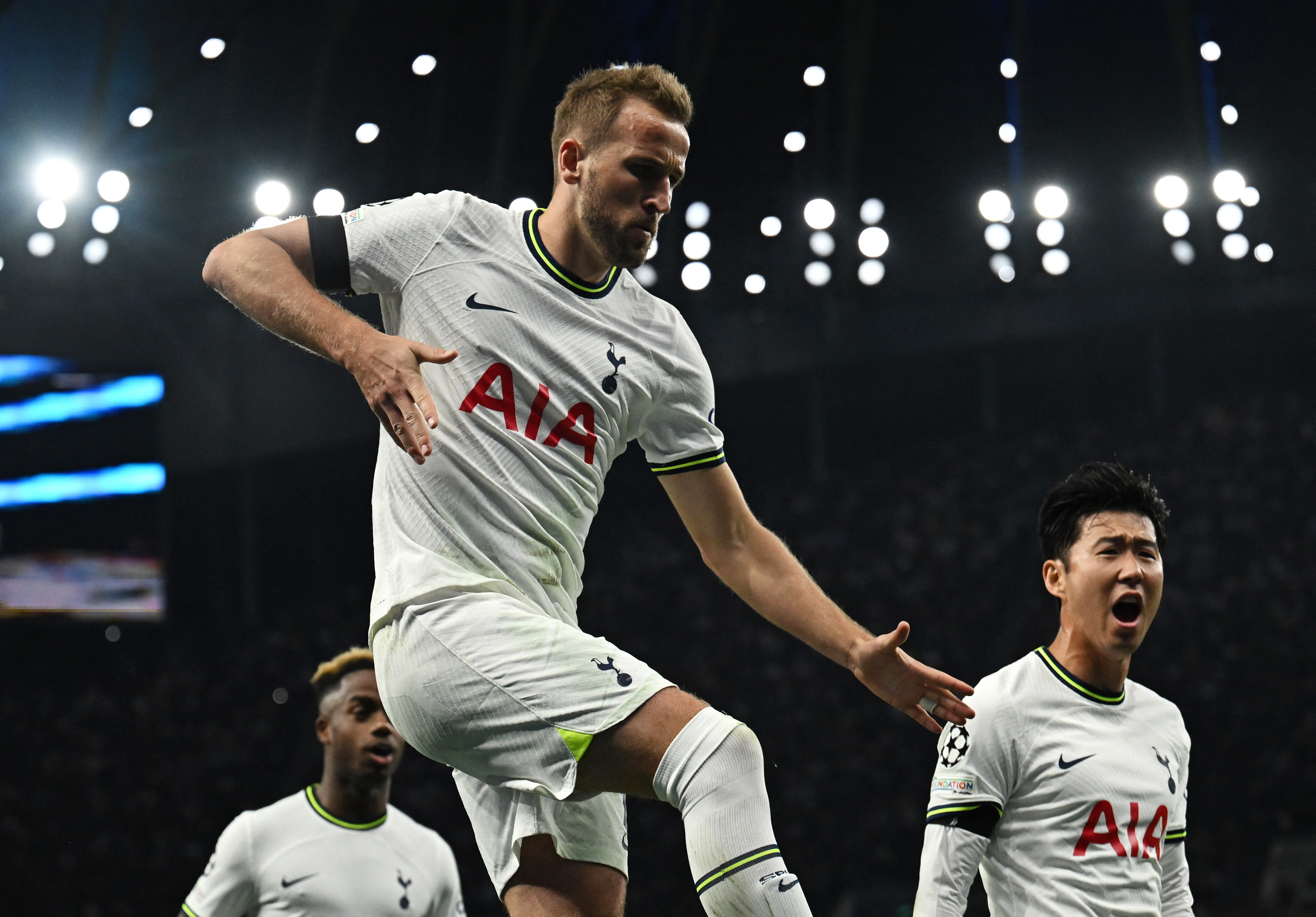 Son and Kane fire Tottenham to top of Champions League group