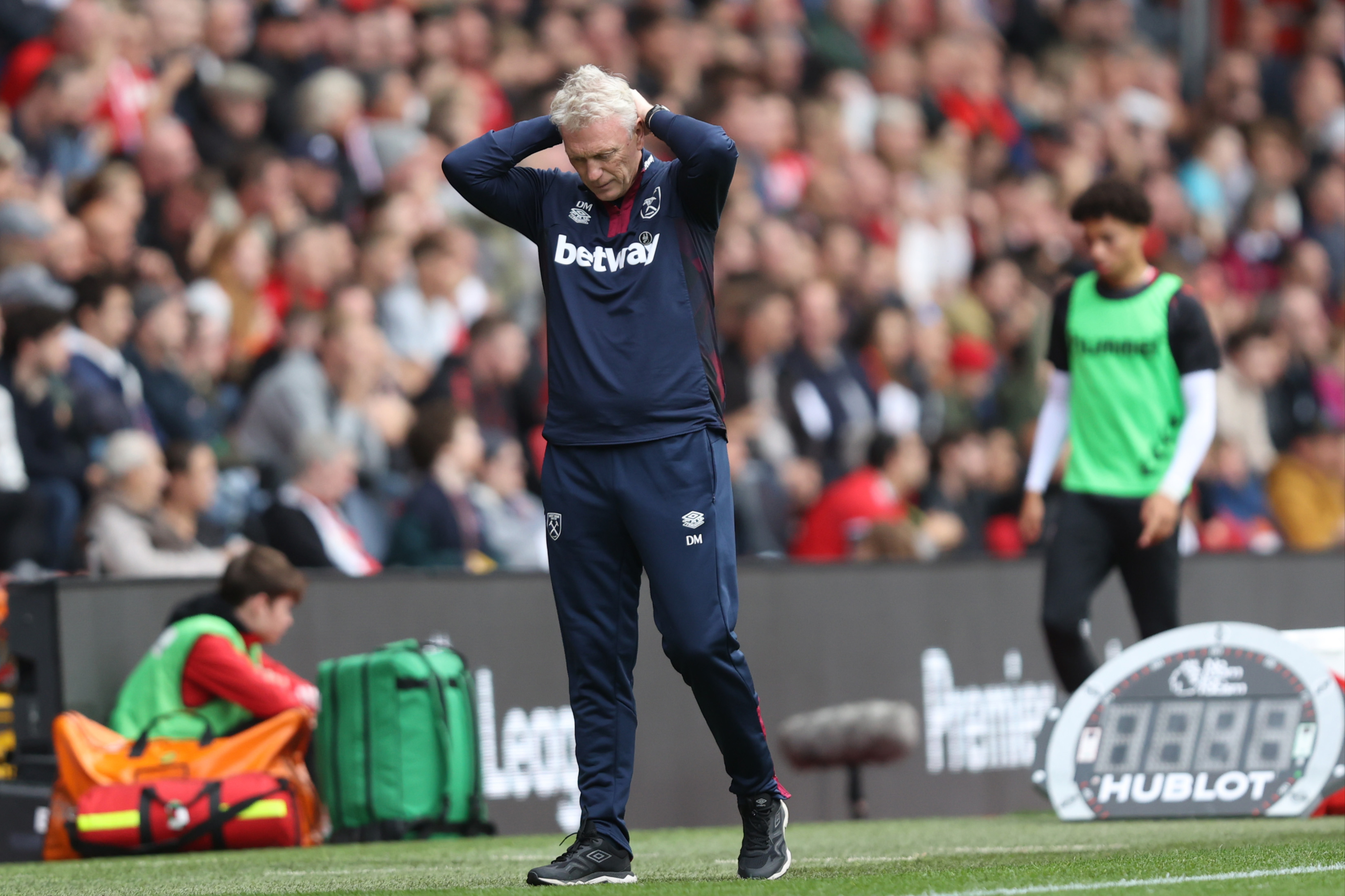 David Moyes blasts ‘terrible’ officials after West Ham held: ‘VAR should go to Specsavers!’