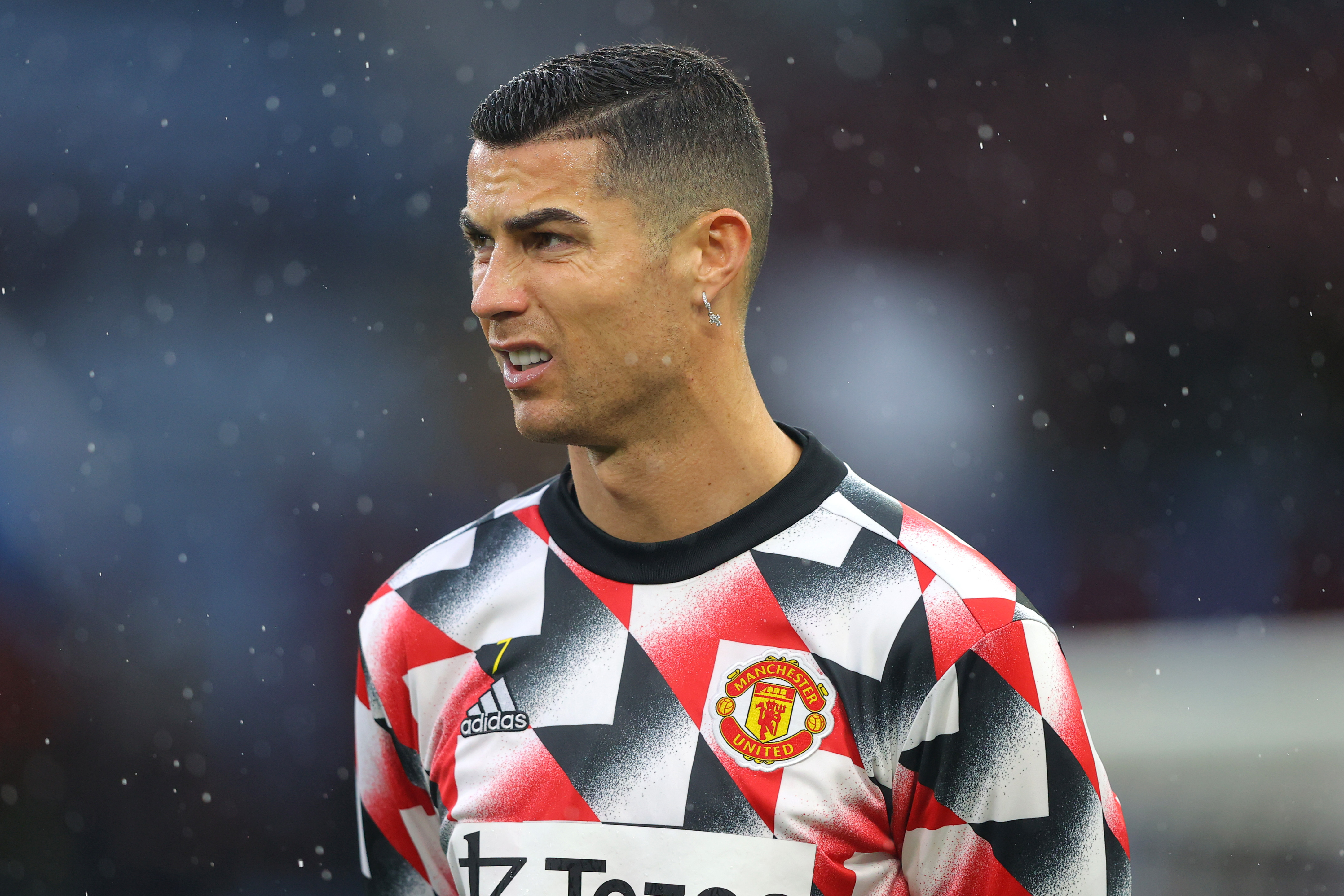 Ronaldo receives first confirmed transfer offer to leave Man United