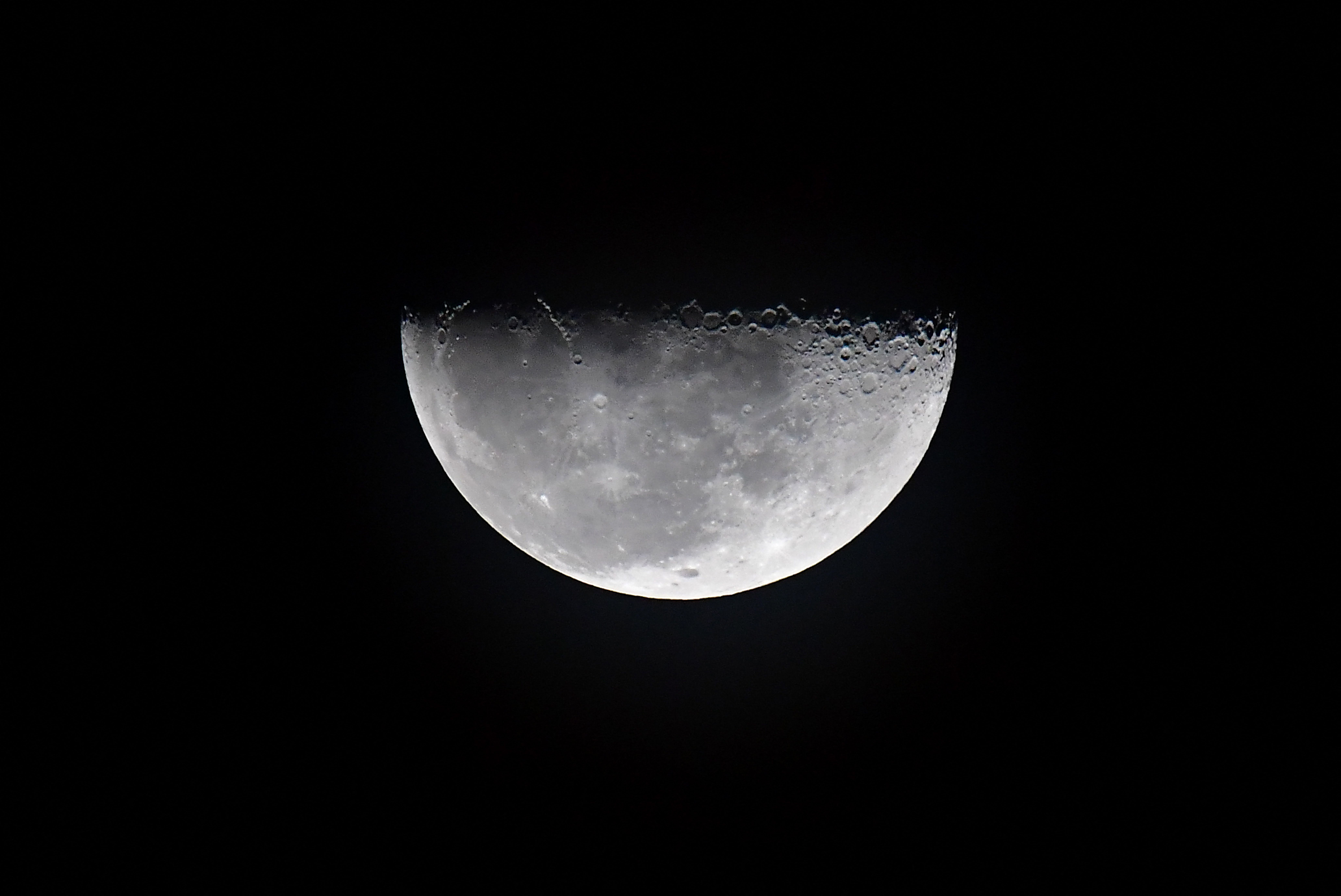 US-SPACE-MOON-ARTEMIS