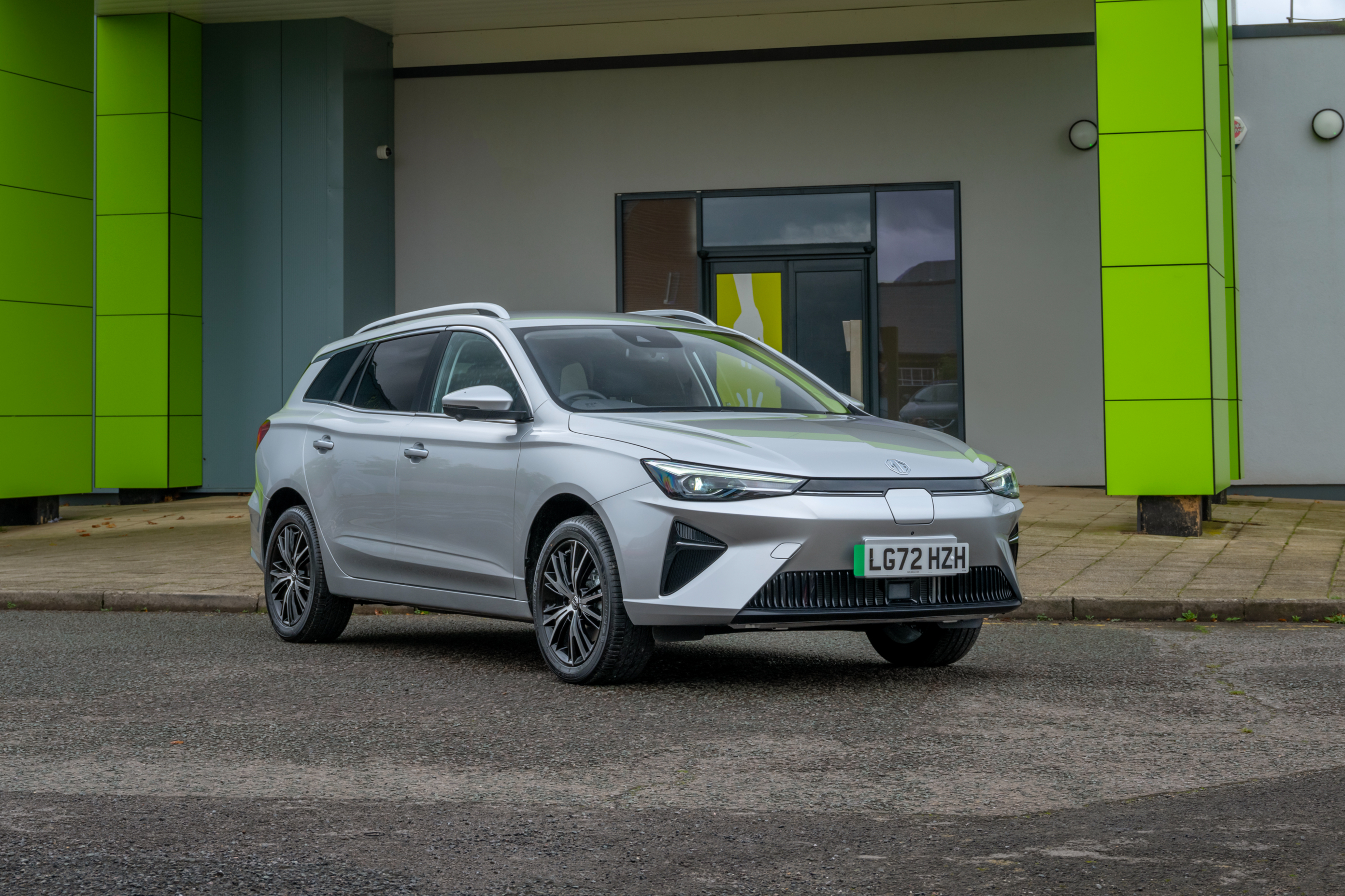 MG5 EV