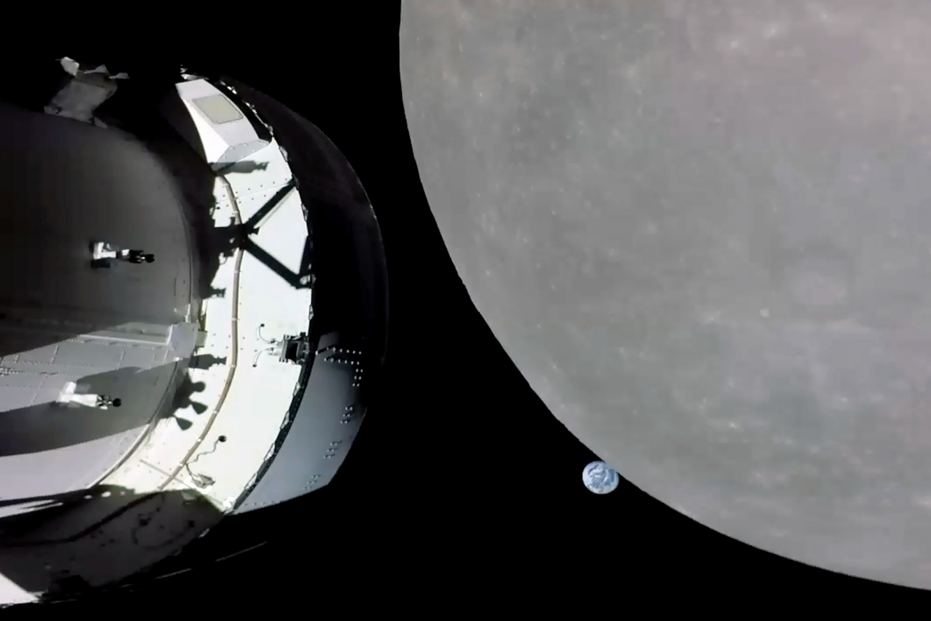 Tech & Science Daily podcast: Nasa’s Artemis 1 Orion capsule breaks record 