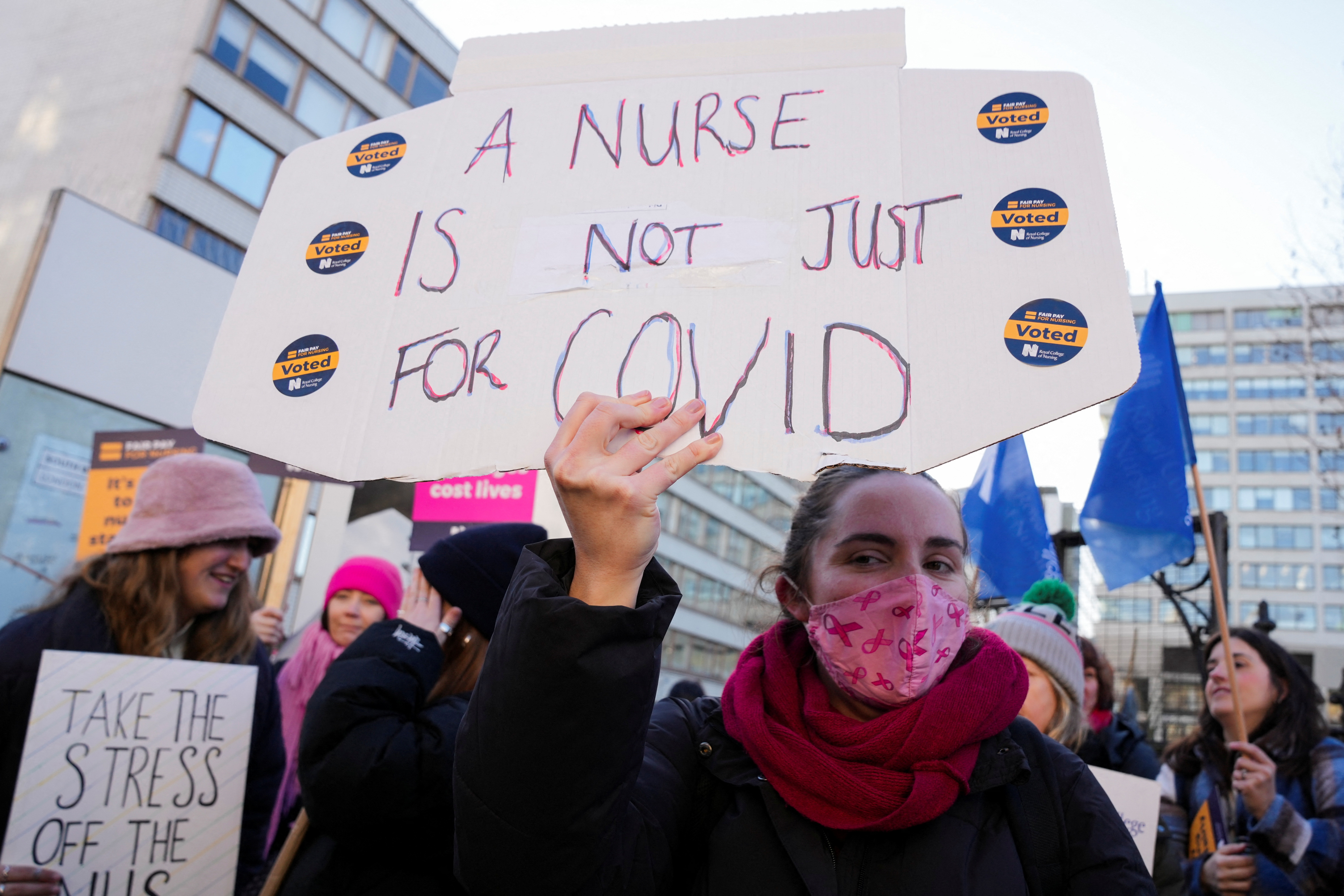 Nurses strike outside St Thomas' Hospital in London