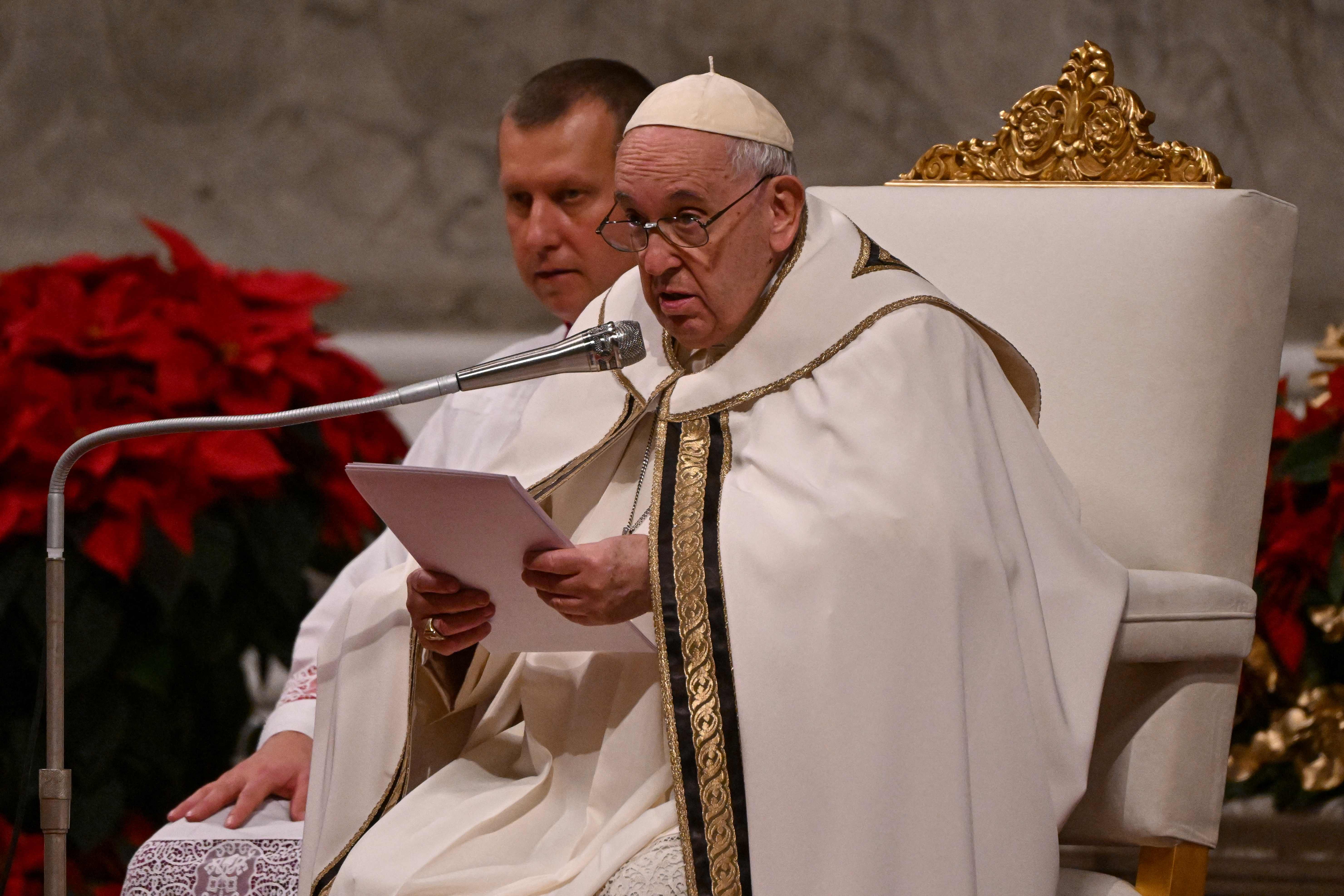 VATICAN-RELIGION-CHRISTMAS-POPE