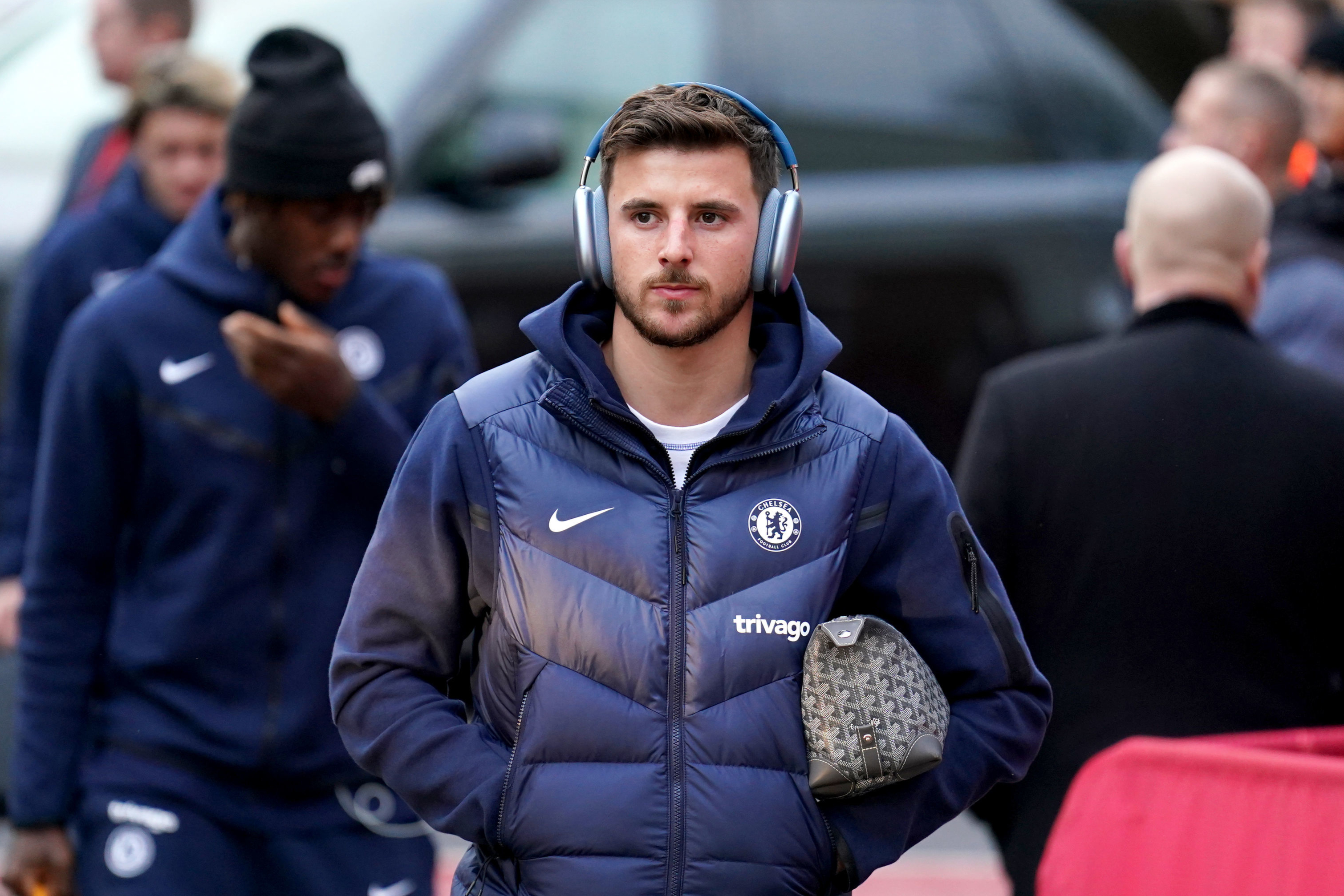 Mason Mount loyalty being tested by Chelsea to leave future far from certain