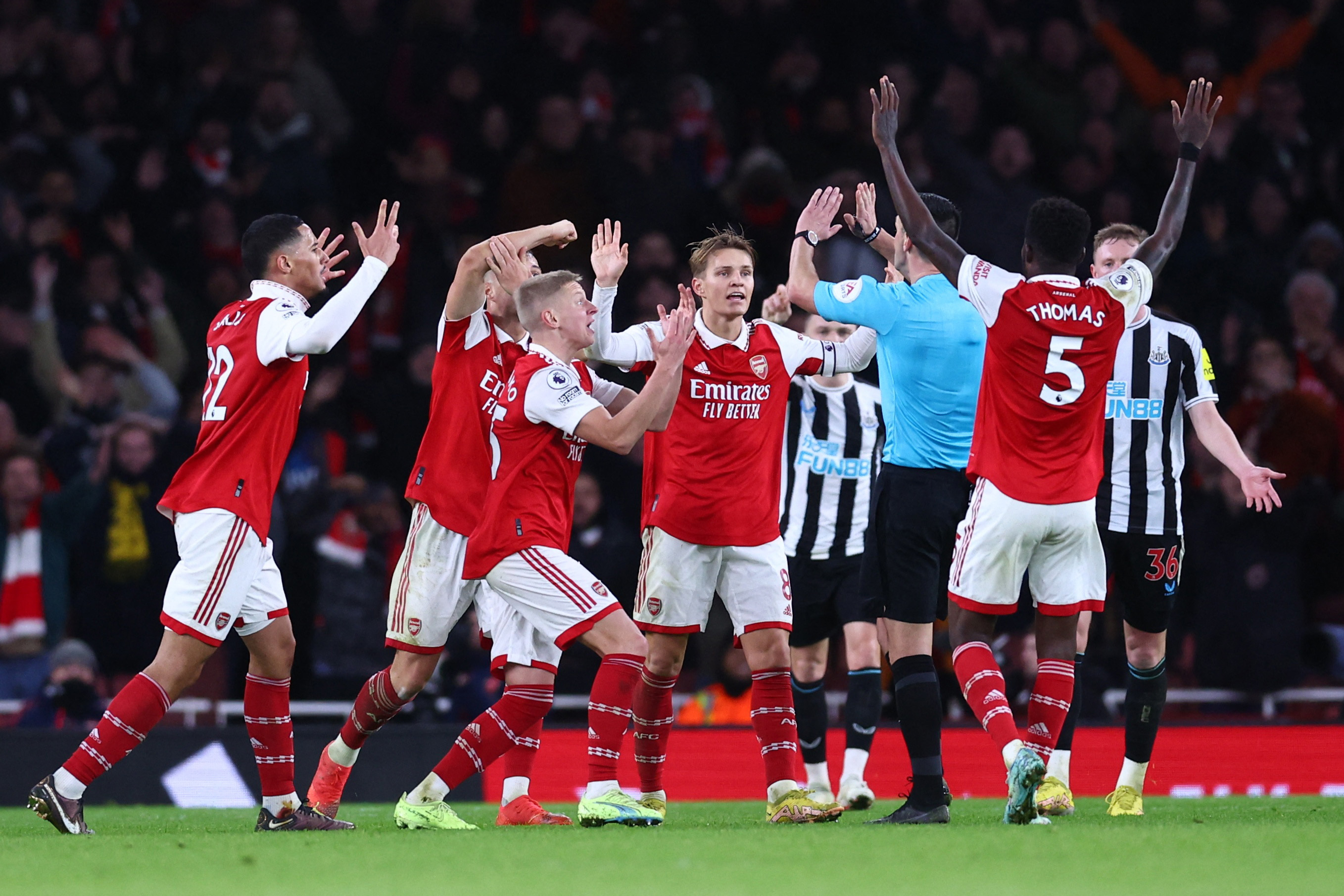 Antonio Conte ‘hates’ players who intimidate referees after Arsenal twice charged by FA