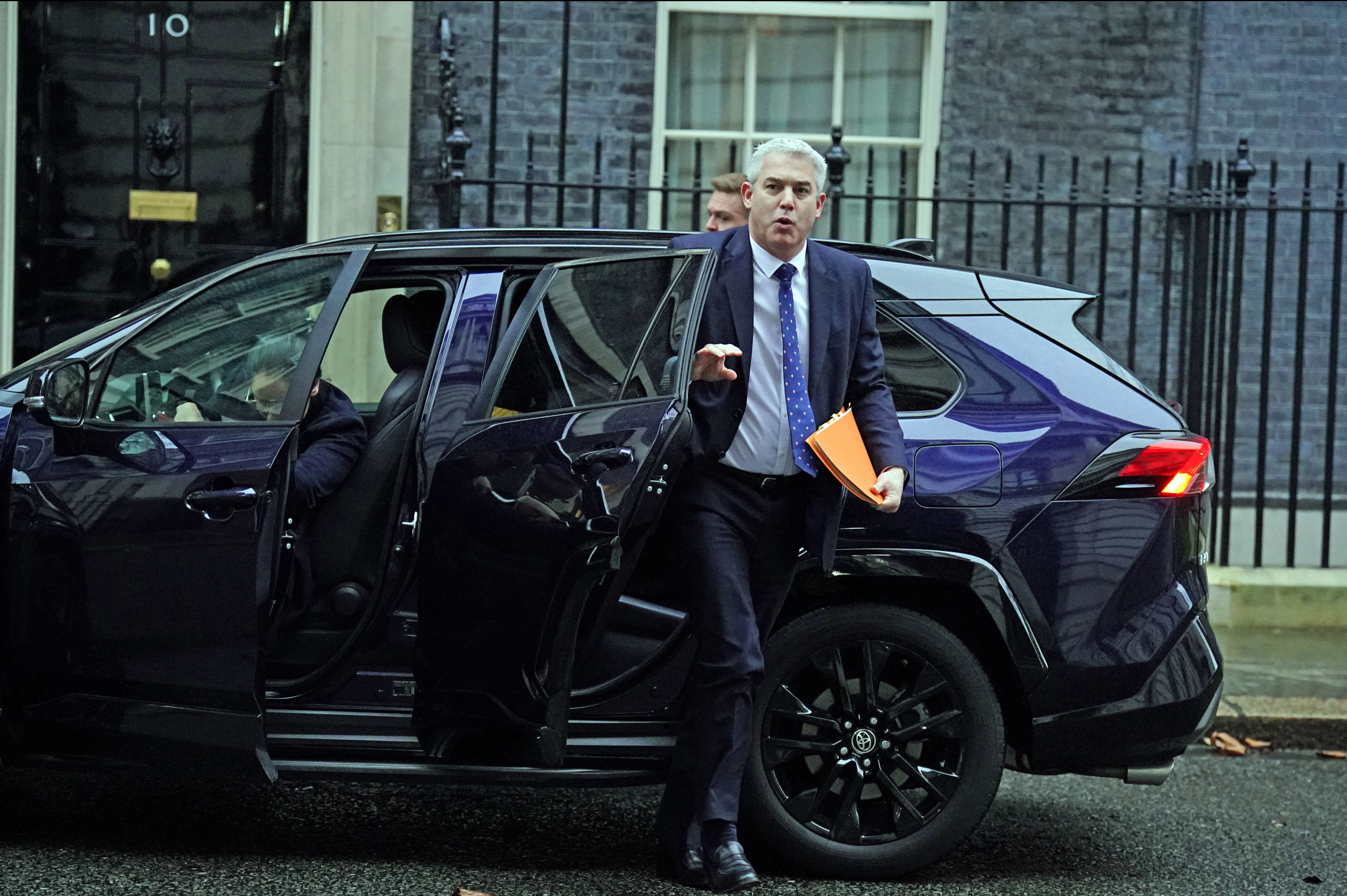 Rishi Sunak holds NHS crisis talks at No10