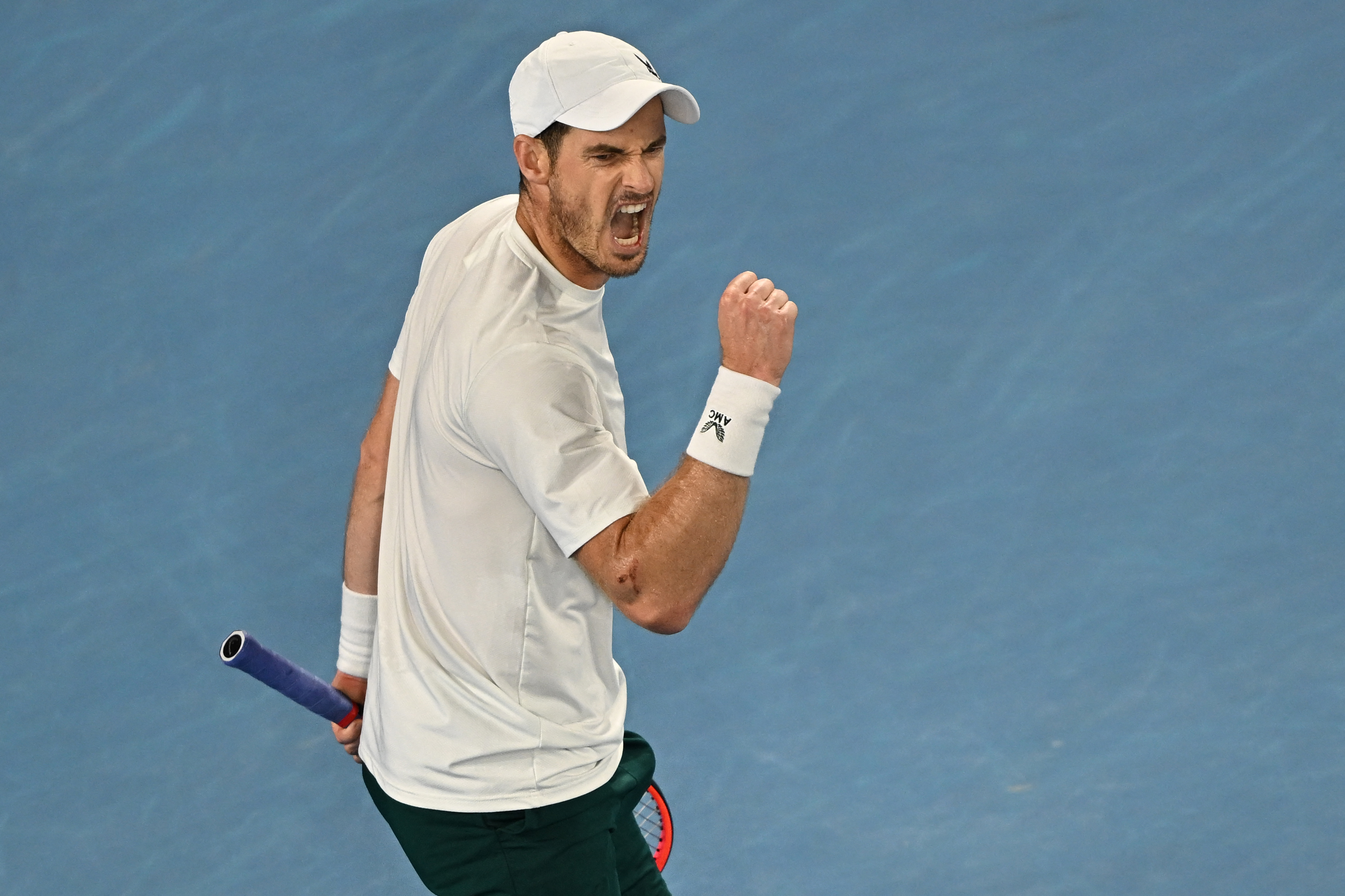 Australian Open: Andy Murray edges Thanasi Kokkinakis in 4am finish after five-set thriller