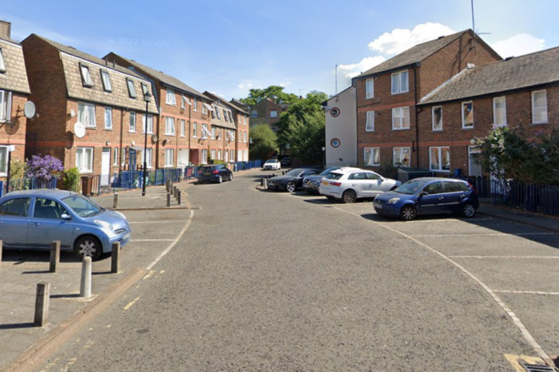Police hunt suspects after gun fired in busy area of Hackney