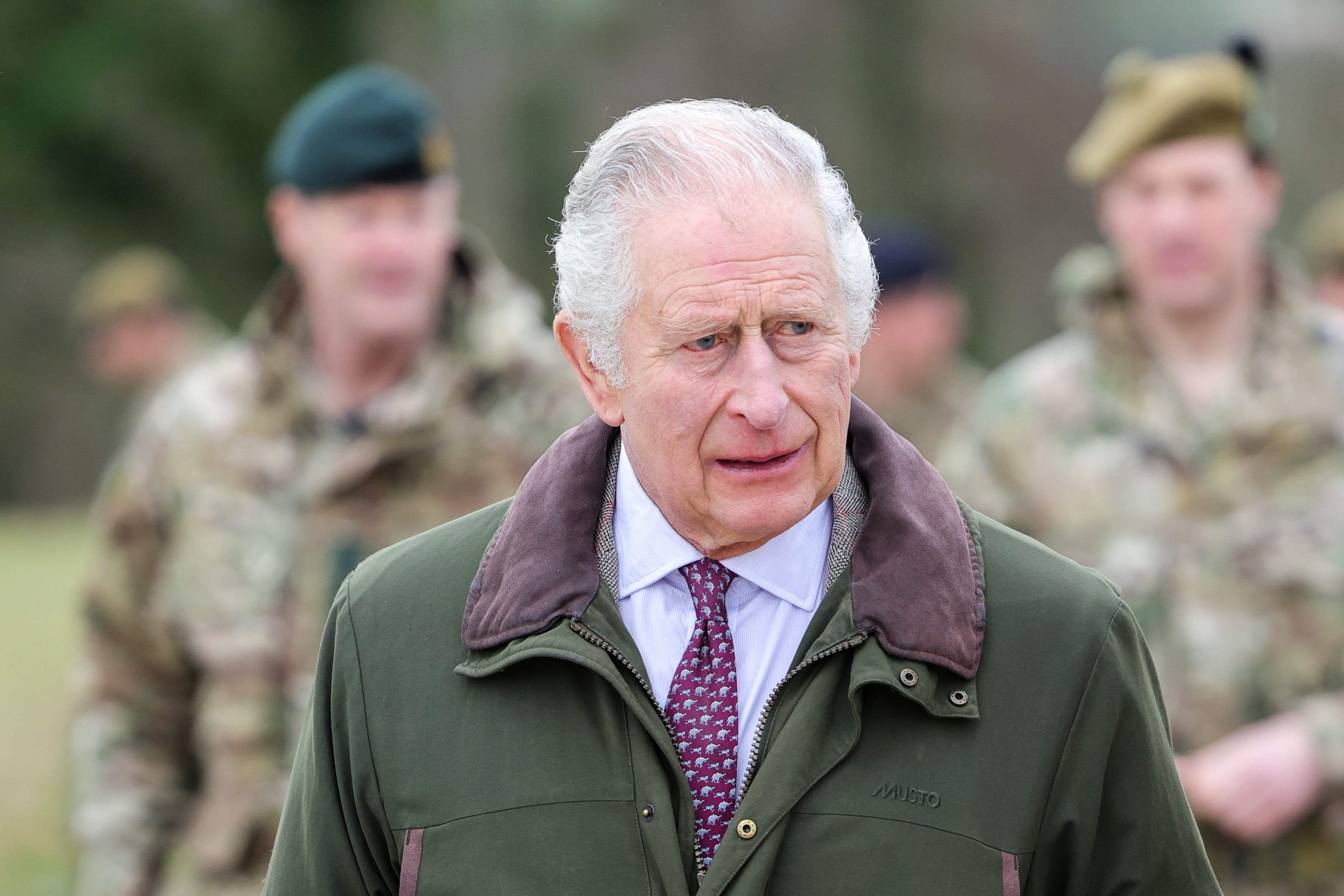 Charles praises Ukraine’s ‘amazing’ raw recruits during visit to training site