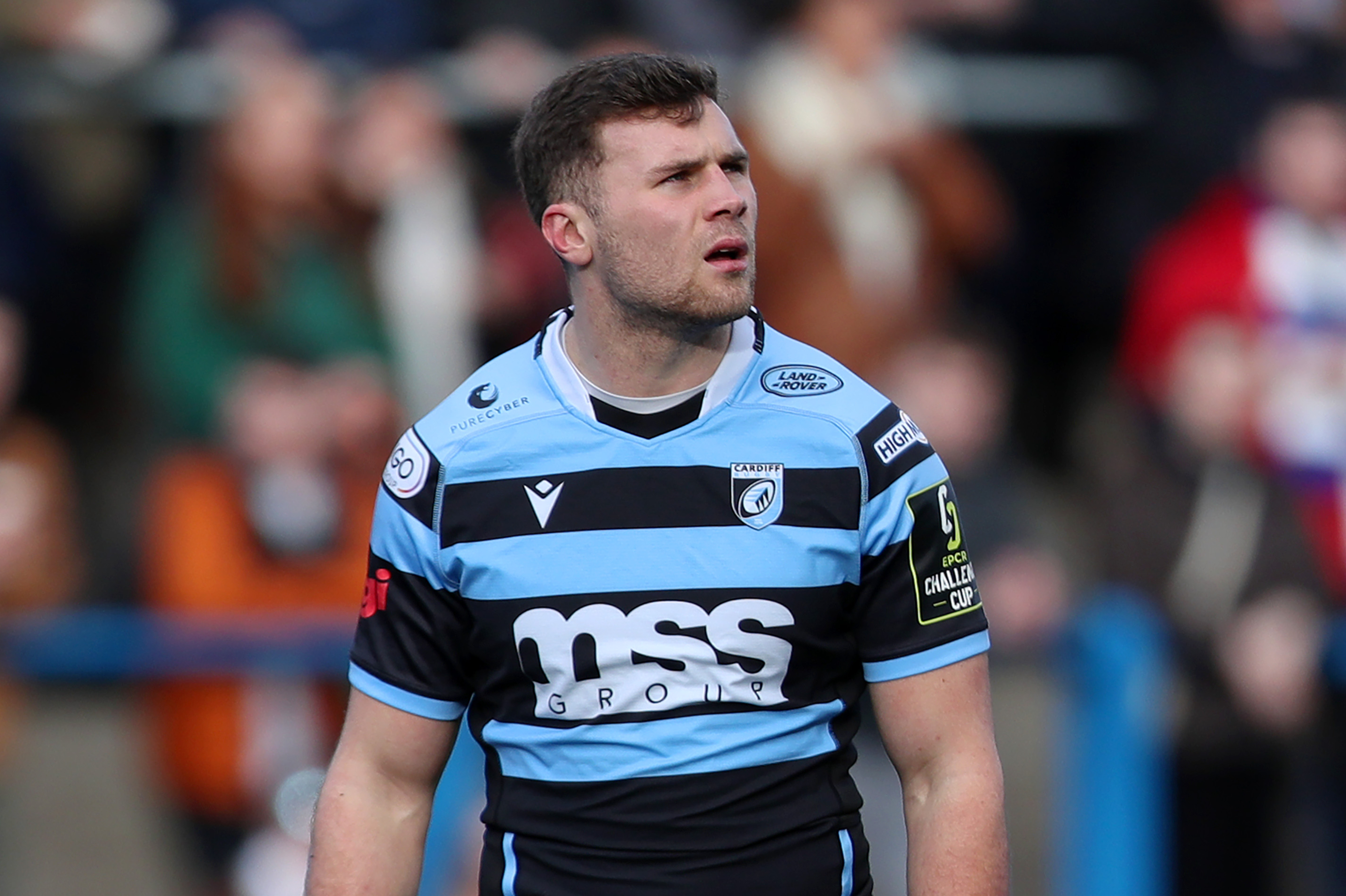 Mason Grady handed Wales debut against England as Warren Gatland makes plea for unity