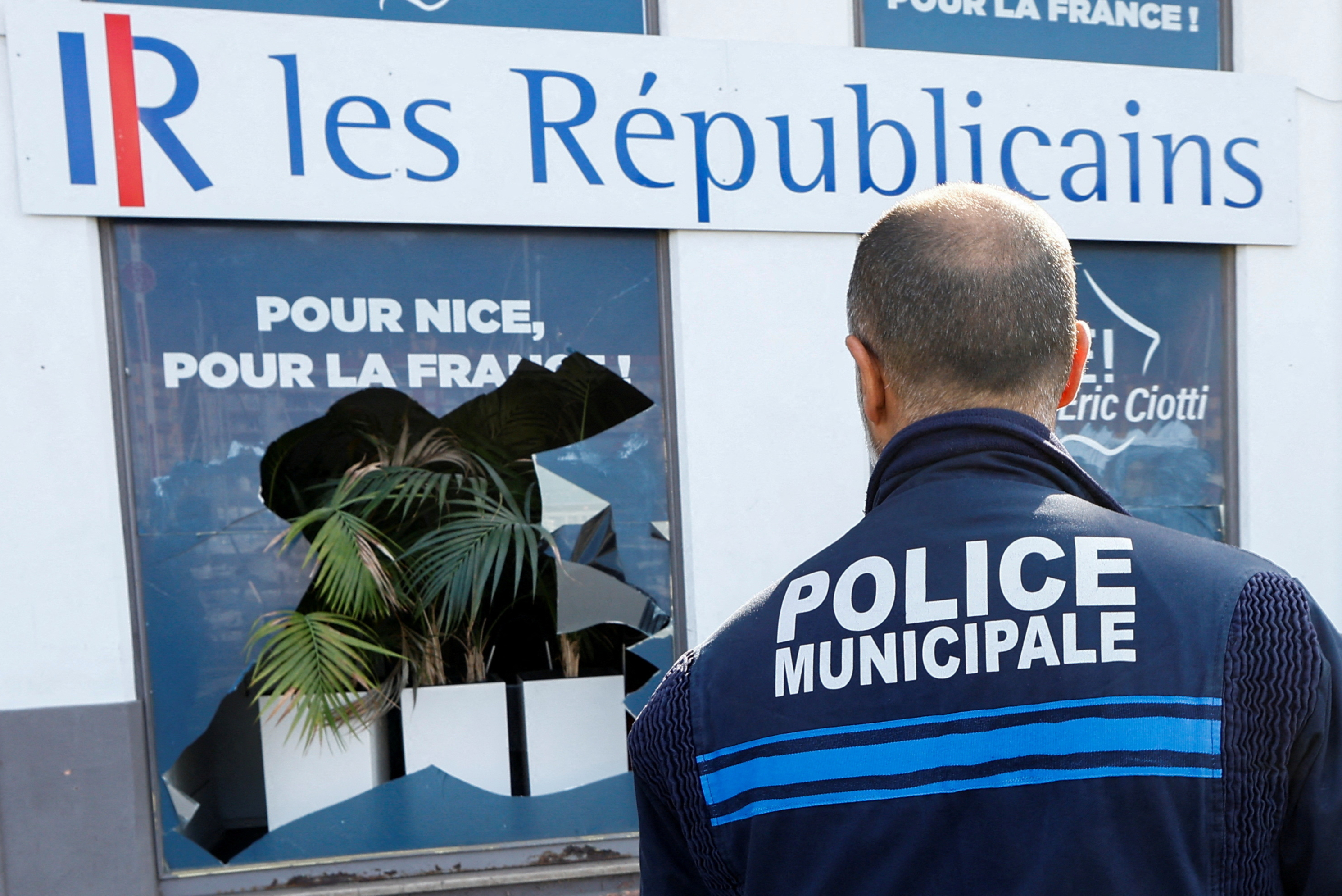 Leader of Les Republicains Eric Ciotti's office vandalized during night in Nice