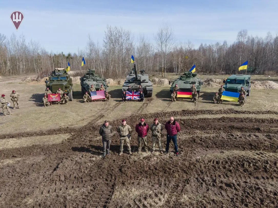 Ukraine’s defence minister takes Challenger II for ‘a spin’ as he thanks UK for sending tanks
