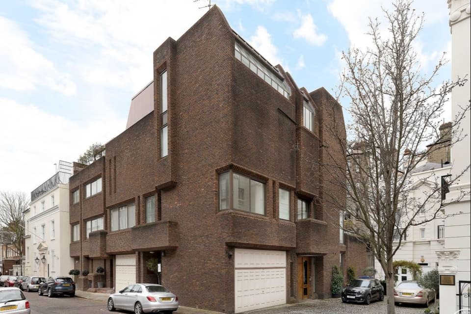 ‘Enormous’ Kensington penthouse with a flat-within-a-flat is for sale for £16 million