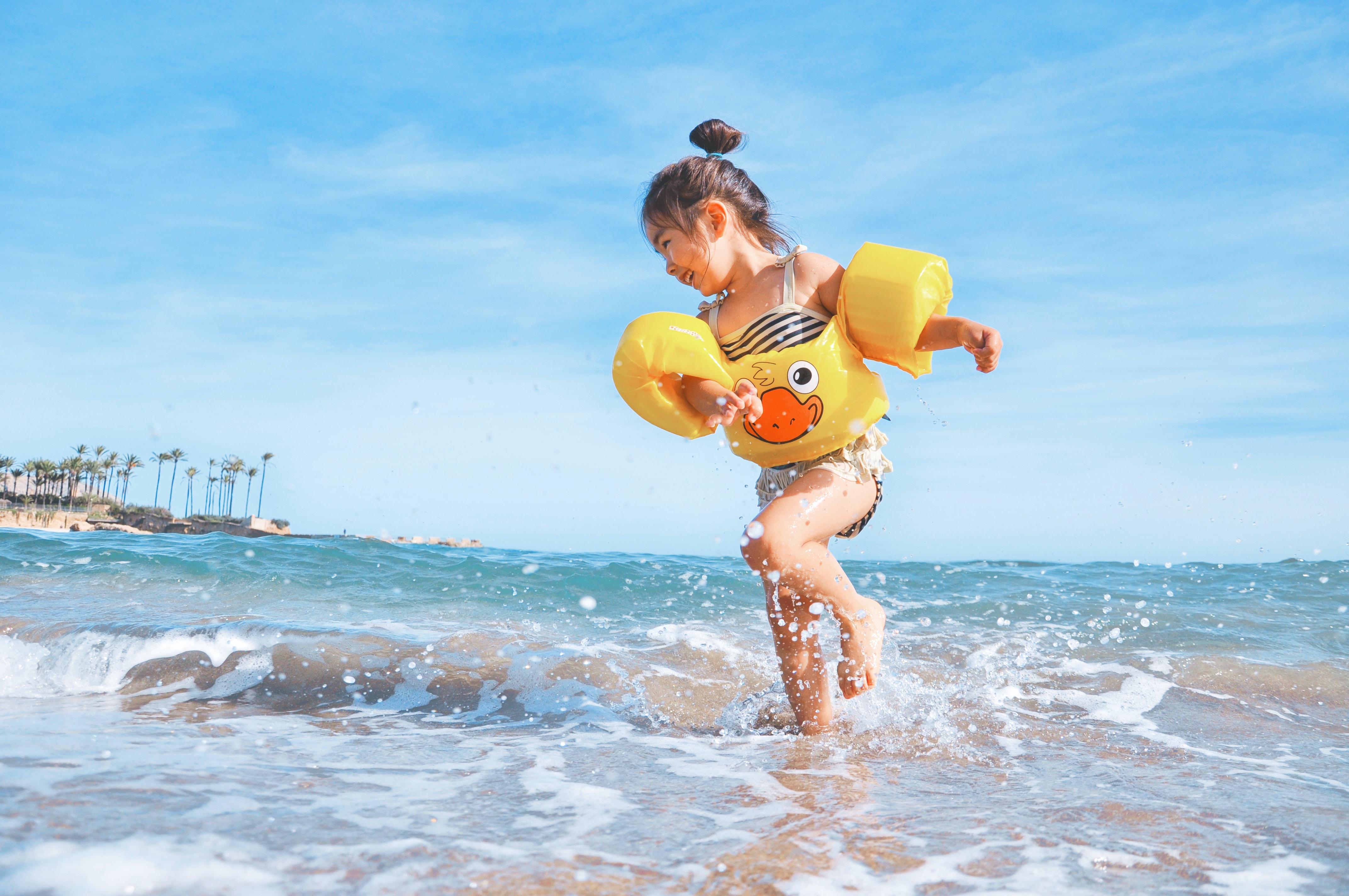 Best swimming aids for kids and toddlers to support them as they learn