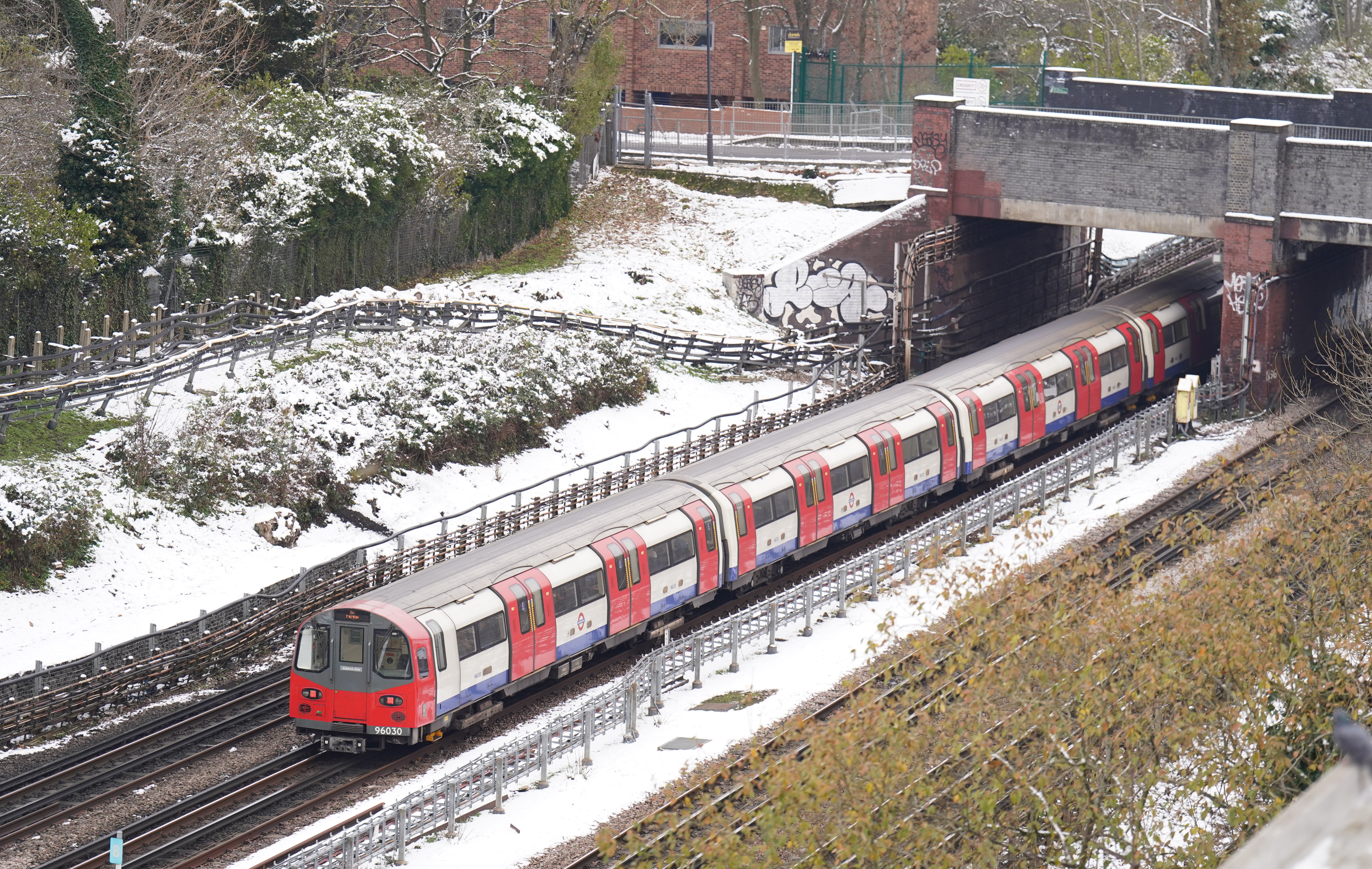 Call for action on ‘screeching’ Jubilee Tube trains at notorious track bend