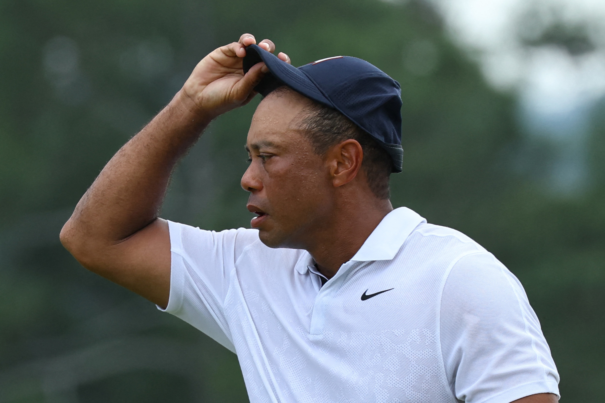 The Masters: Tiger Woods admits to ‘constant pain’ in off-kilter opening round